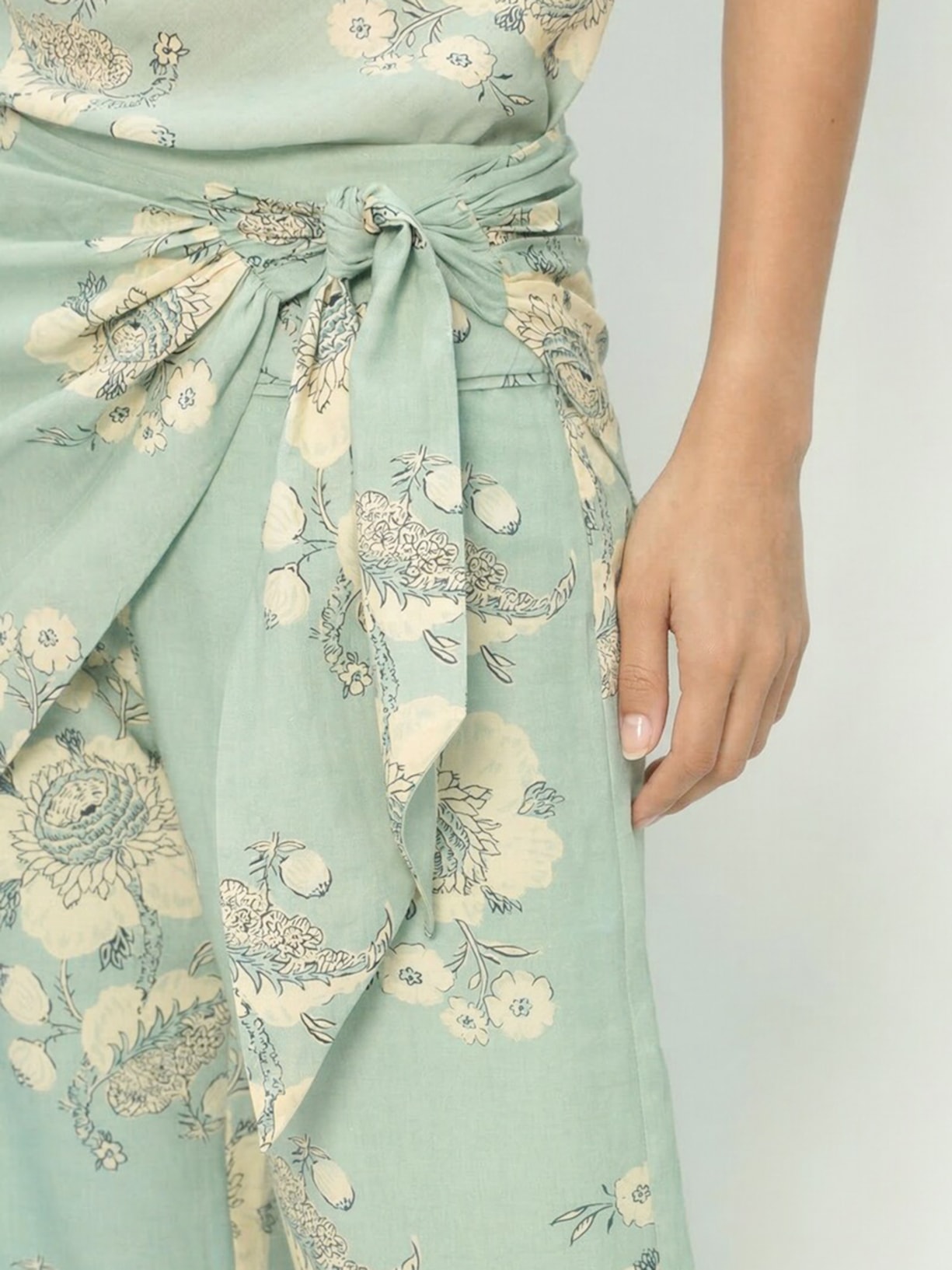 Calça Feminina Reta Estampa Fleur B Azul Maria Filó