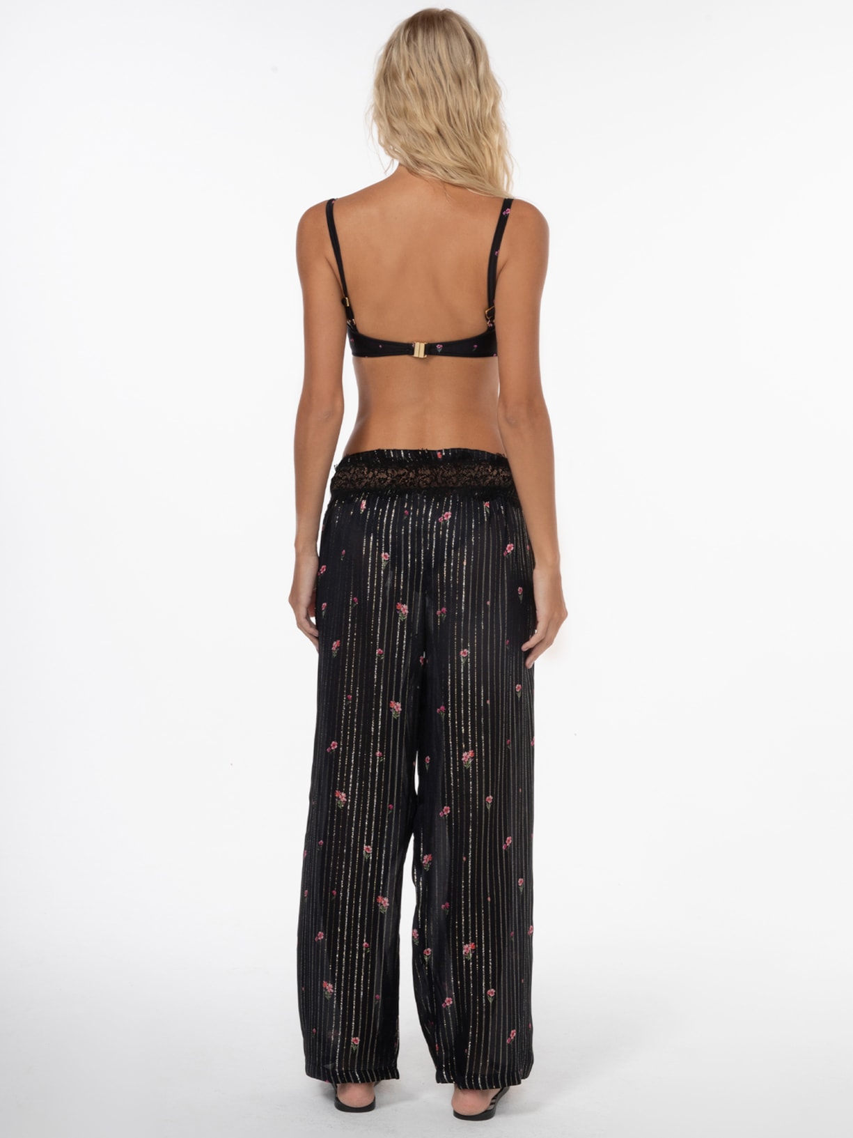 Calça Feminina Stela Preto Triya