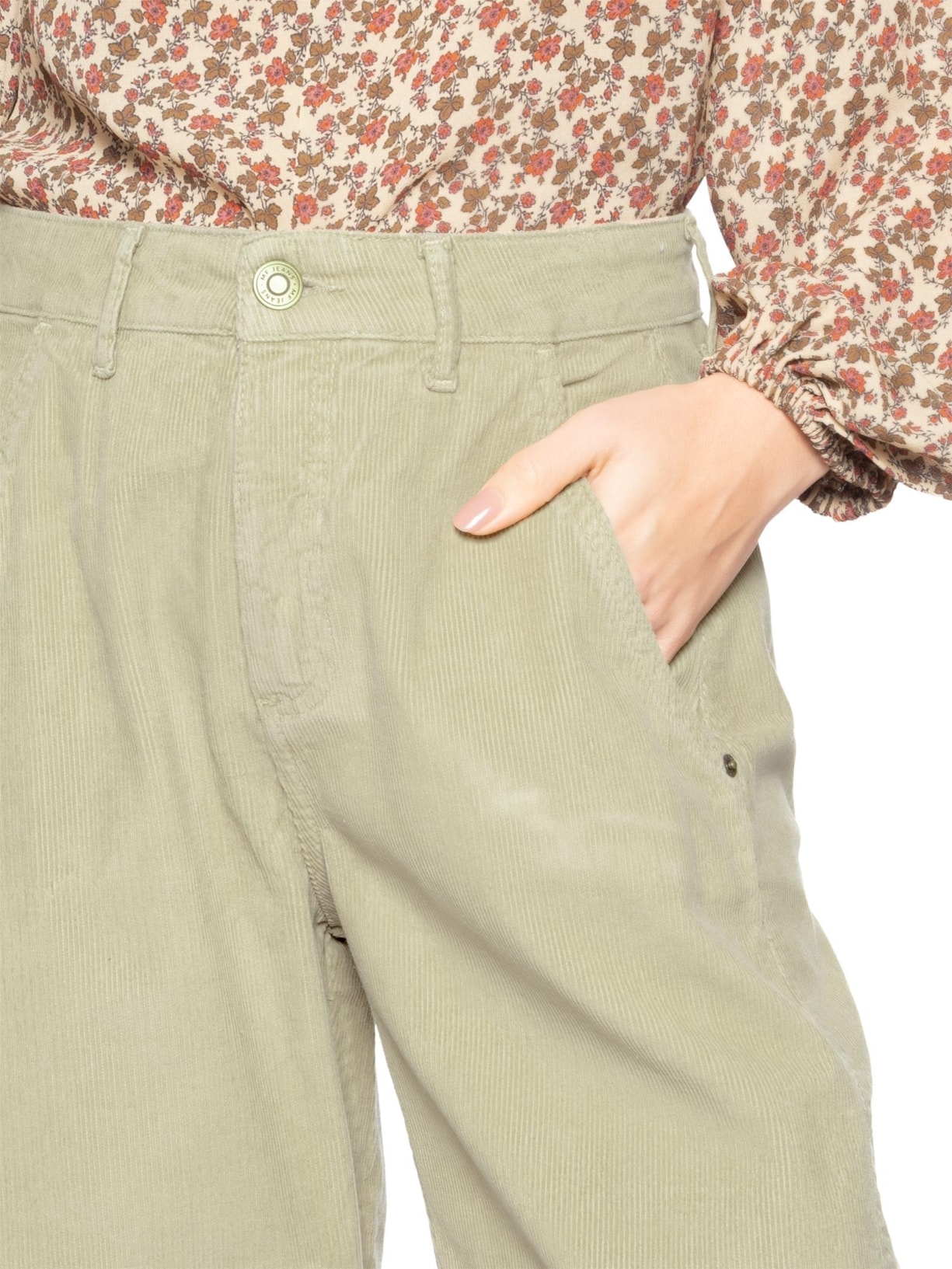 Calça Feminina Veludo Cotelê Barrel Pregas Bege Maria Filó