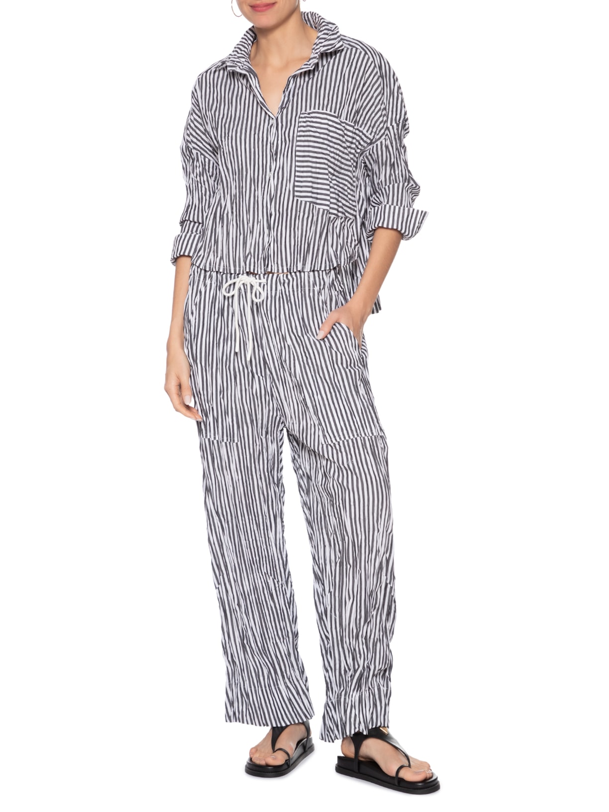 Calça Feminina Wrinkle Fio Tinto Preto Osklen