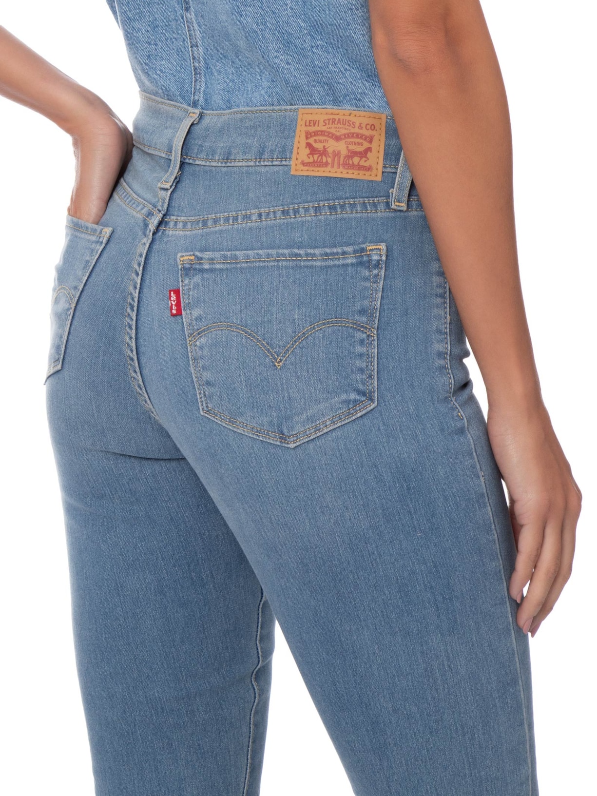 Calça Jeans Feminina 315 Shaping Boot Azul Levi's