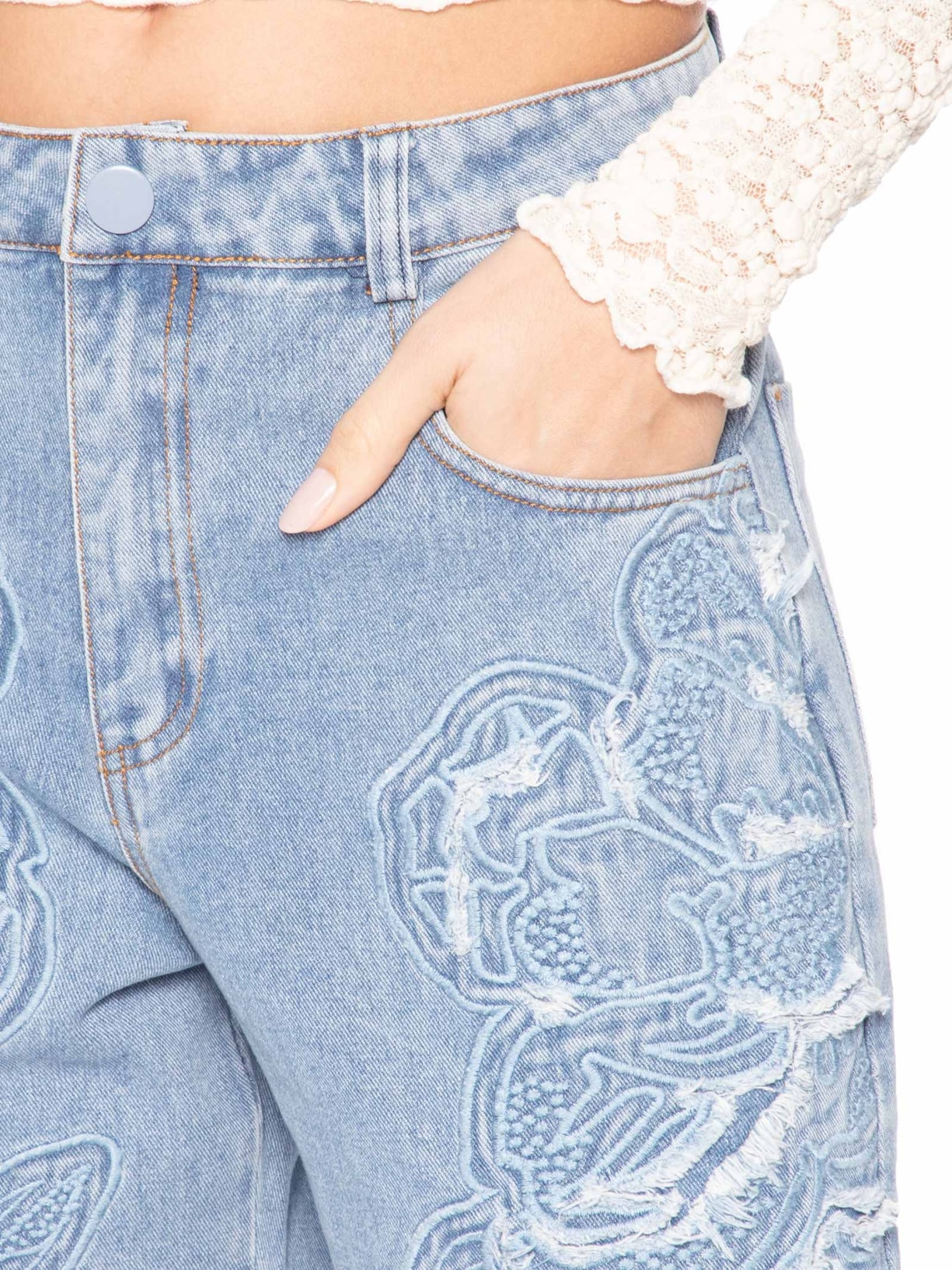 Calça Jeans Feminina Bordada Flor Azul Farm