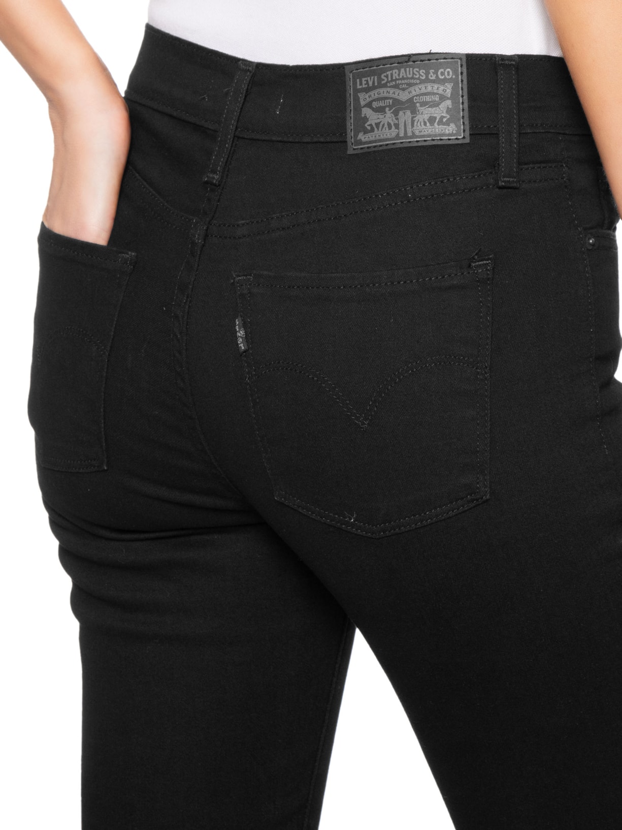Calça Jeans Feminina Levi's 311 Shaping Skinny Preto Levi's