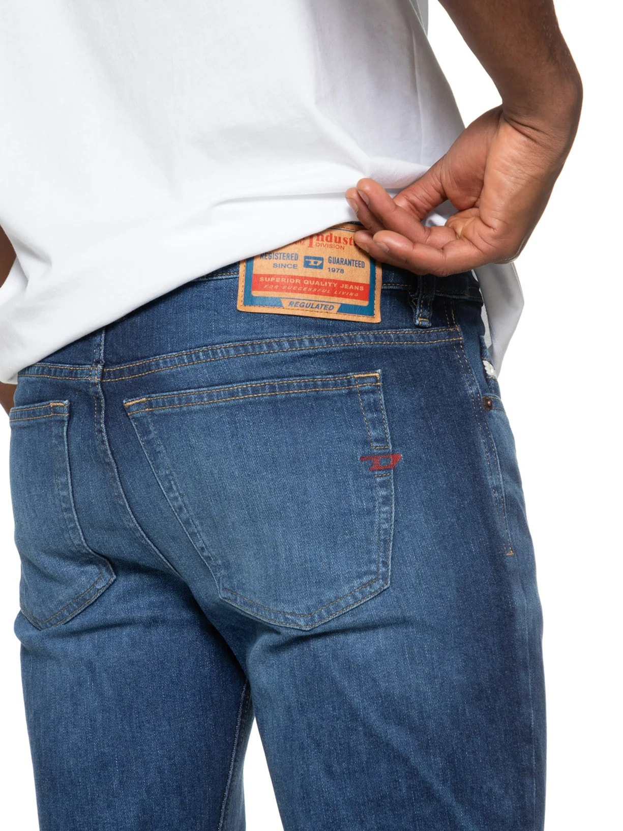 Calça Jeans Masculina 1979 Sleenker Skinny Azul Diesel