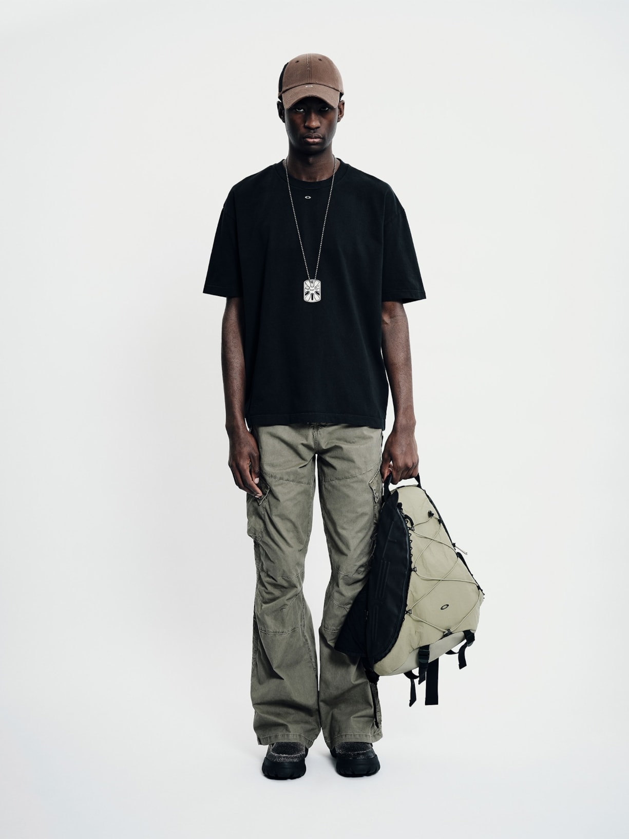 Calça Masculina Cargo Marrom Piet + Oakley