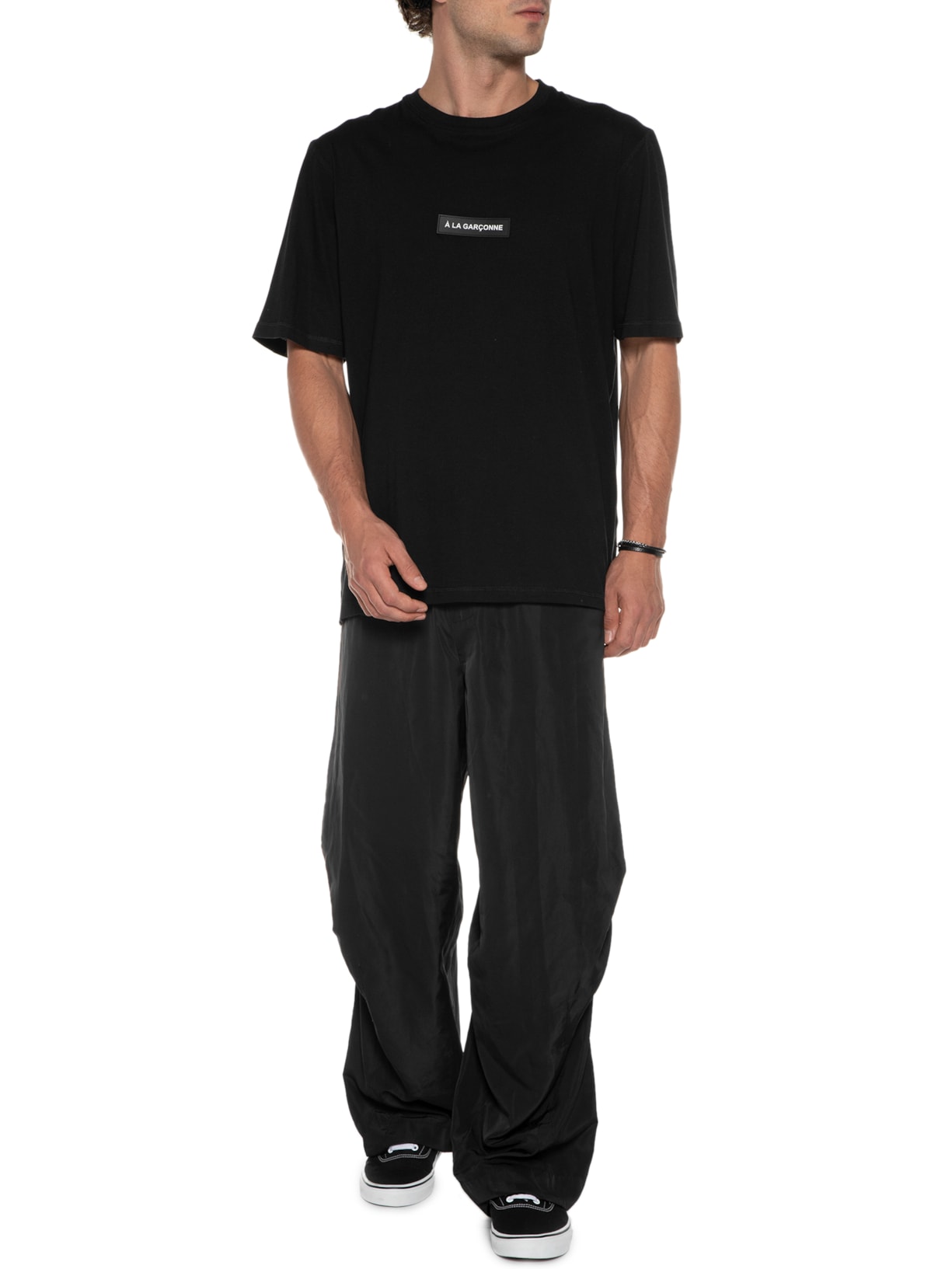 Calça Masculina Com Pregas No Joelho Preto À La Garçonne