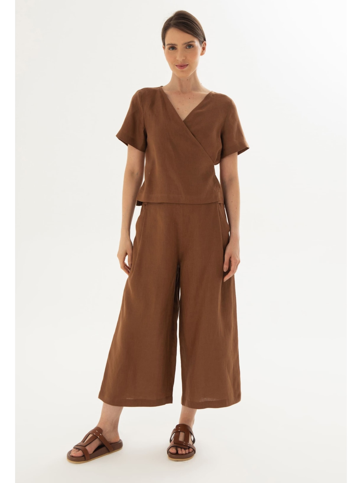 Calça Pantacourt Linho Ocre