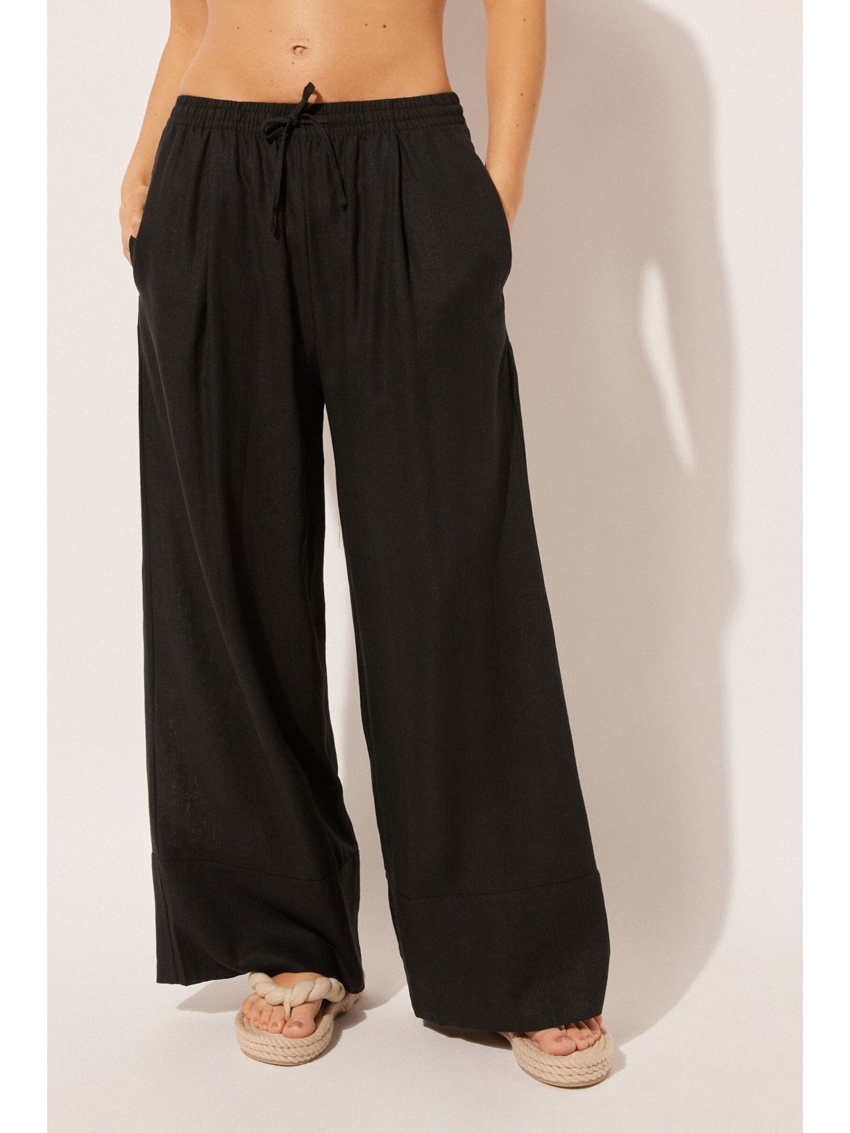 Calça Pantalona Em Linho e Viscose Preto Calzedonia