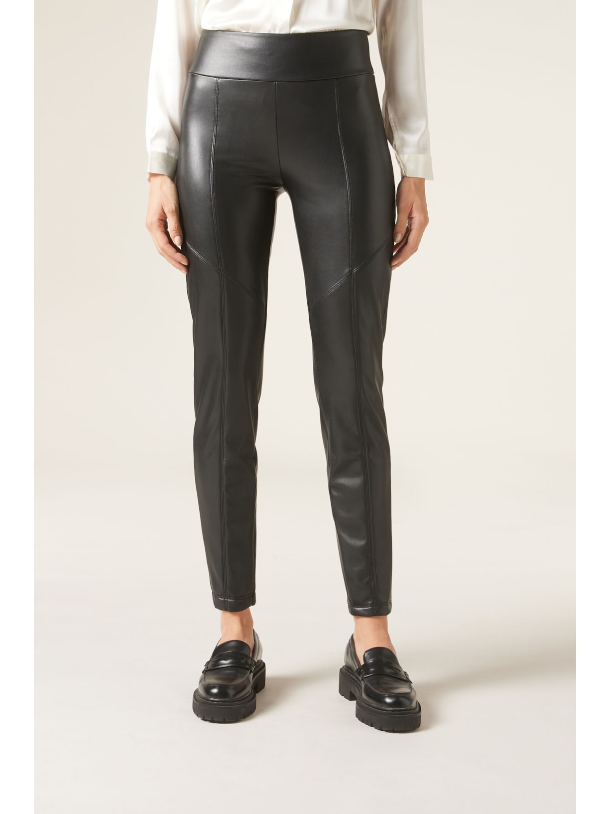 Calça Skinny Térmica Com Efeito Couro Preto - Main Image