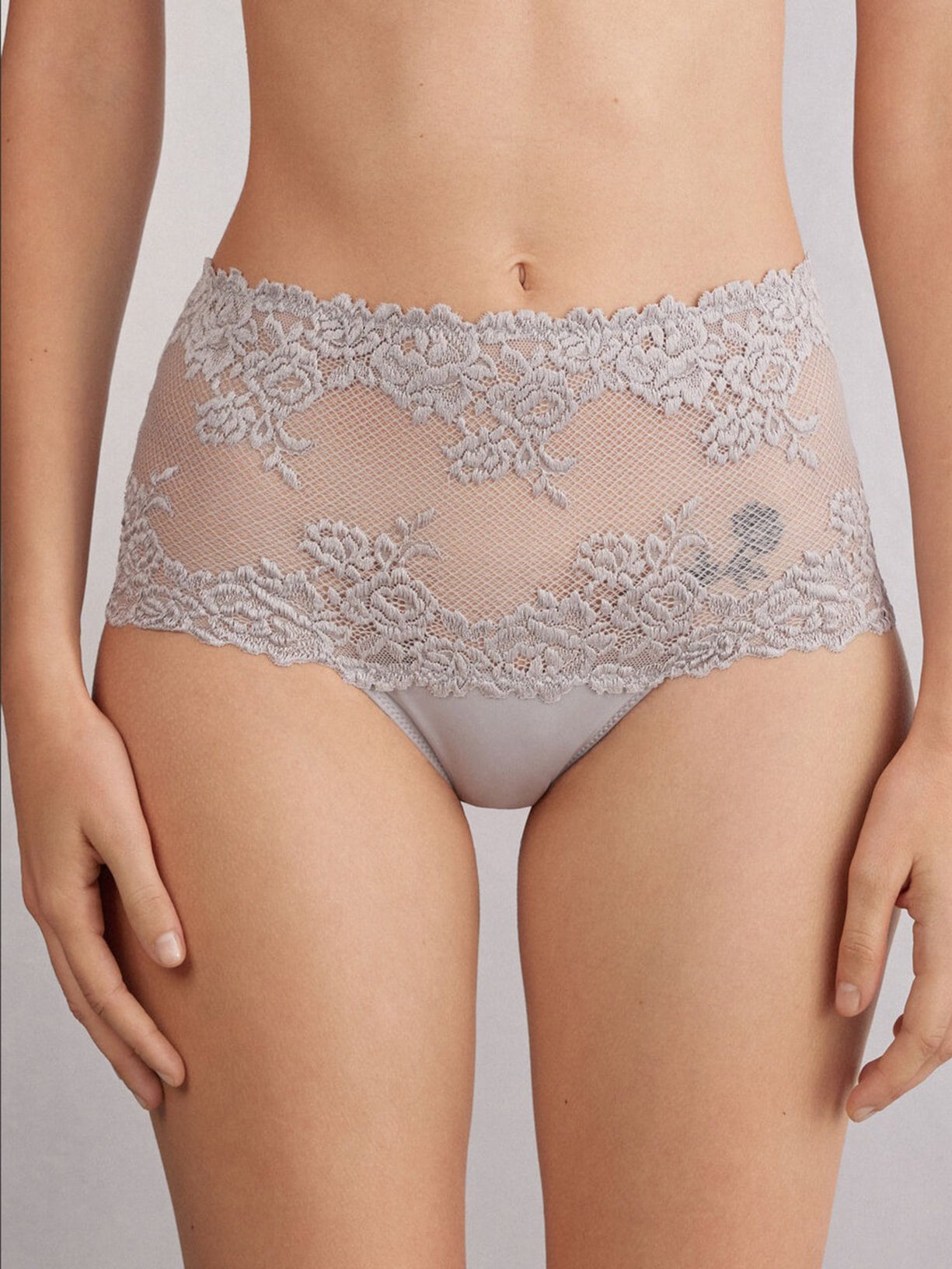 Calcinha Brasileira De Cintura Alta Pretty Flowers Cinza Intimissimi