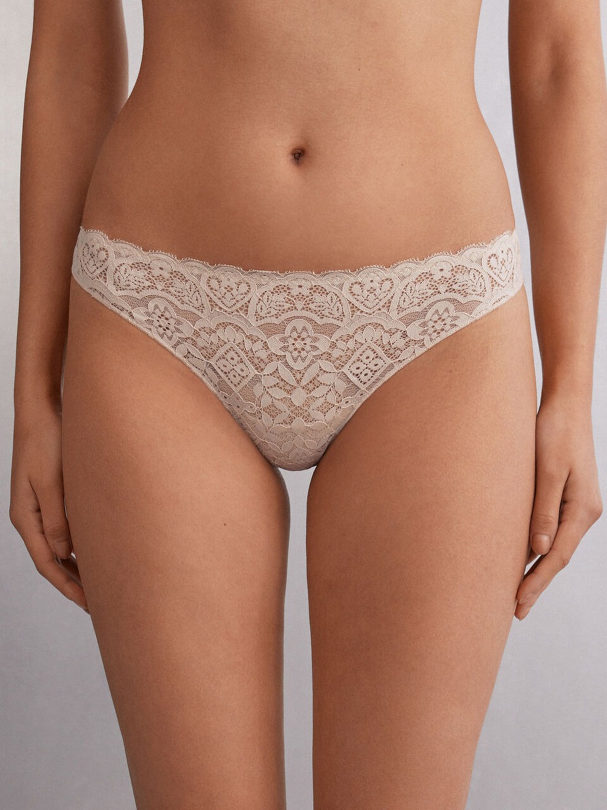 Calcinha Brasileira Em Renda e Microfibra Off-White Intimissimi