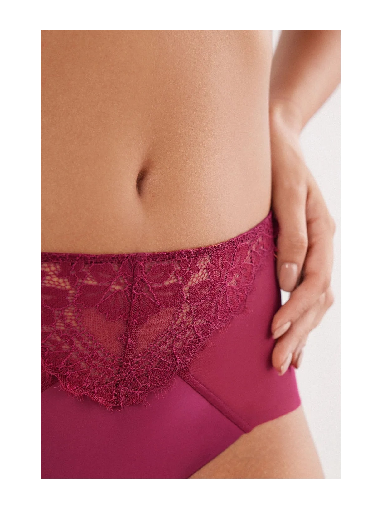 Calcinha Culotte Brasileira De Cintura Alta Sheer Glamour Bordô Intimissimi