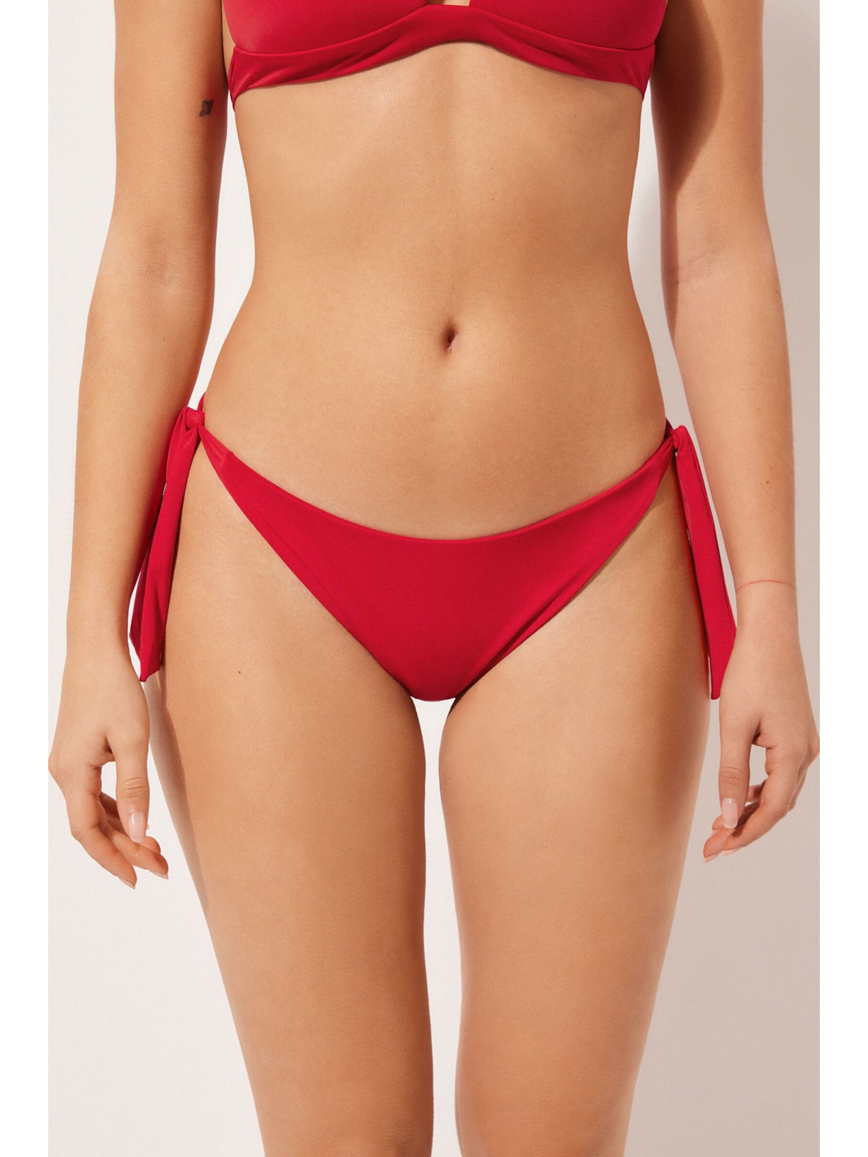 Calcinha De Biquíni Brasileira Com Laços Indonésia Vermelho Calzedonia