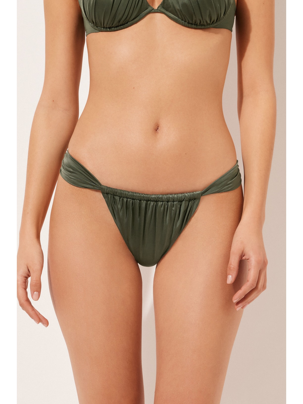 Calcinha De Biquíni Brasileira Shiny Satin Verde Calzedonia