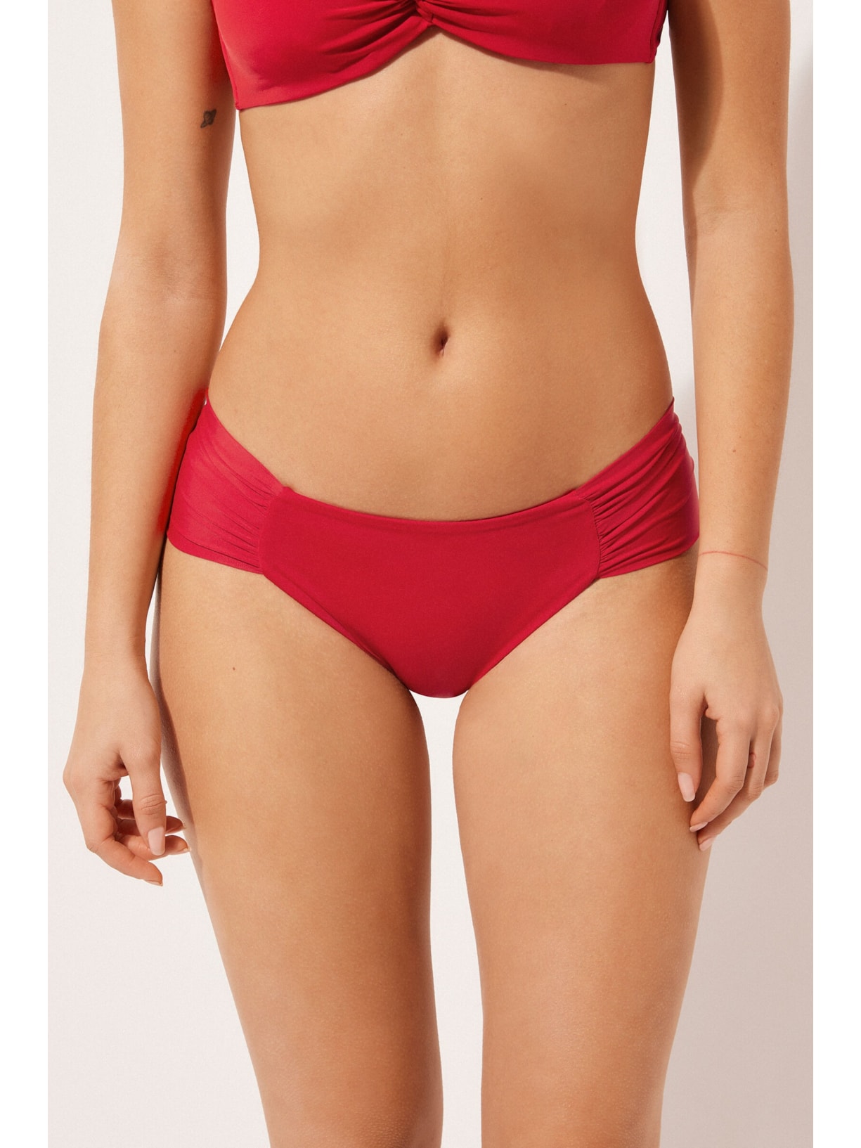 Calcinha De Biquíni Com Drapeado Indonésia Vermelho Calzedonia