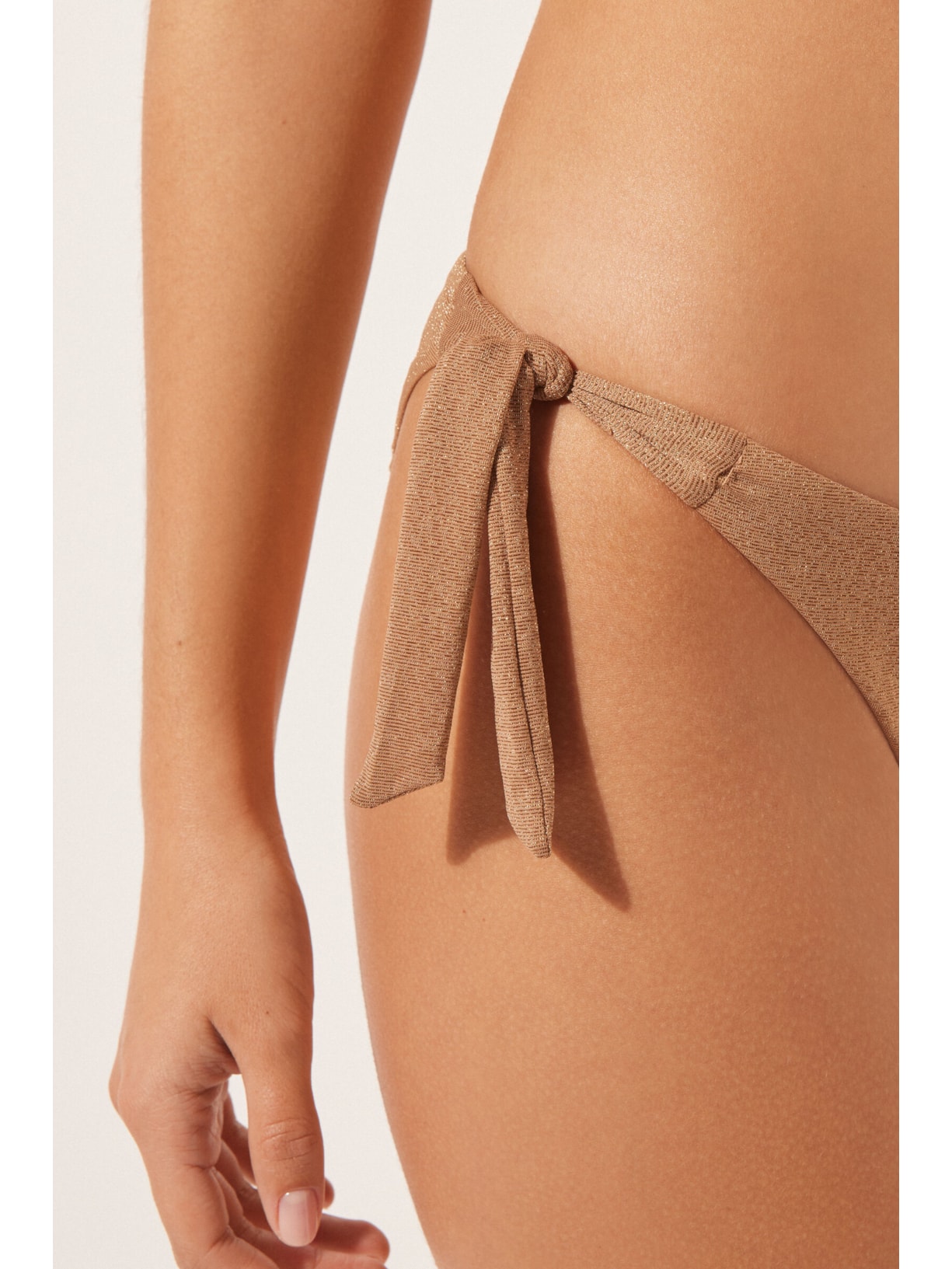 Calcinha De Biquíni Com Laços Golden Gleam Bege Calzedonia