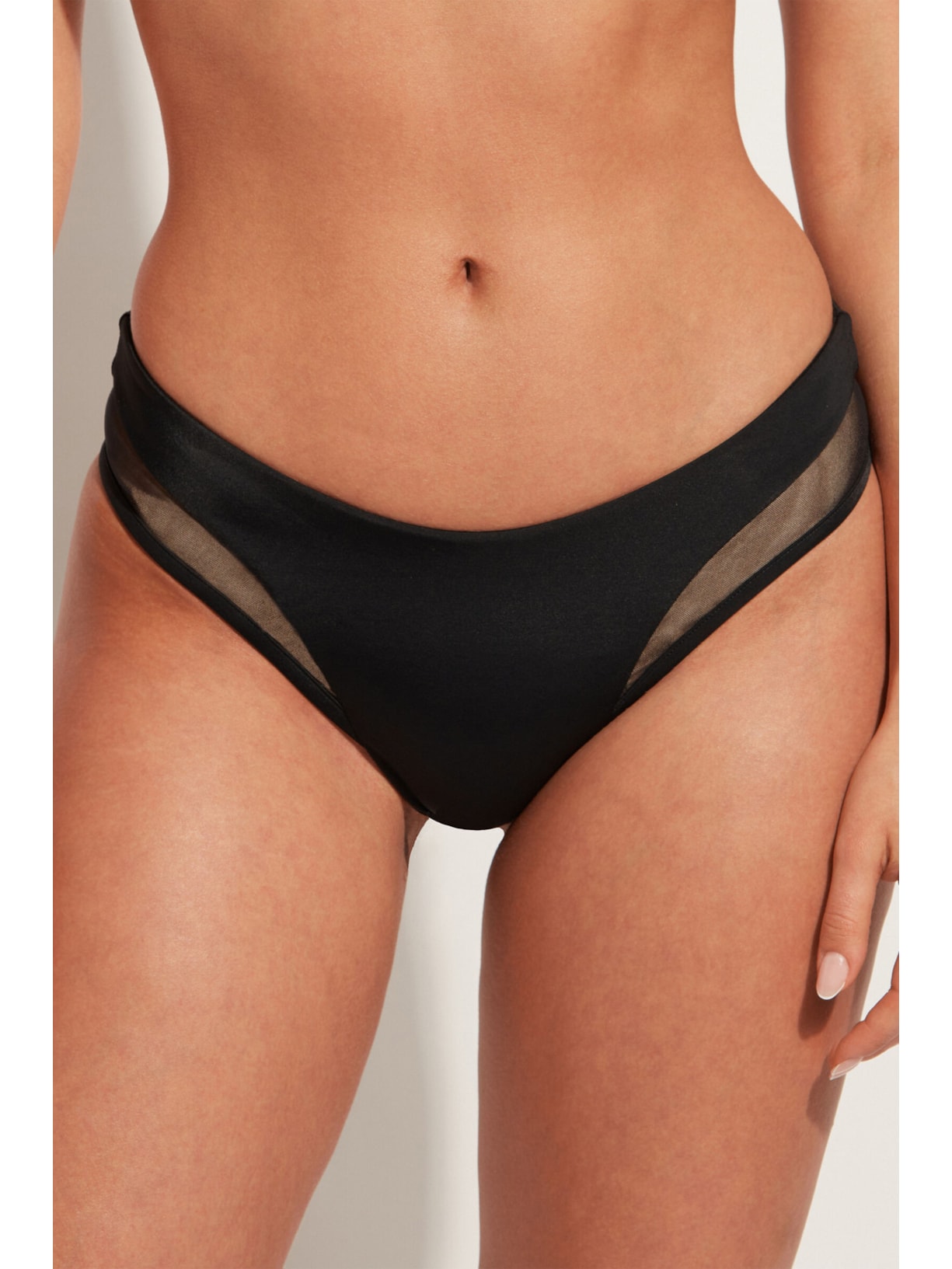 Calcinha De Biquíni Em Tule Tokyo Preto Calzedonia