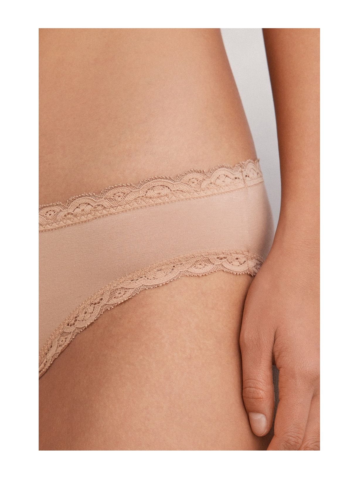 Calcinha Em Algodão e Renda Bege Intimissimi