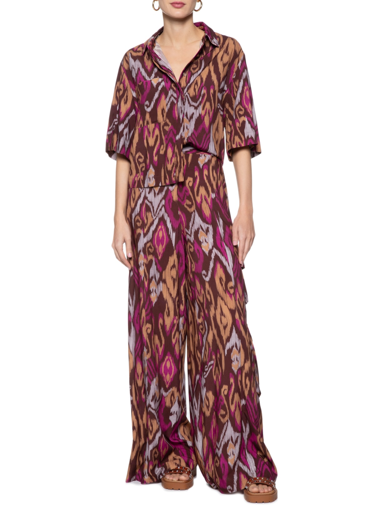 Camisa Feminina Estampa Ikat Rum Marrom Animale Jeans