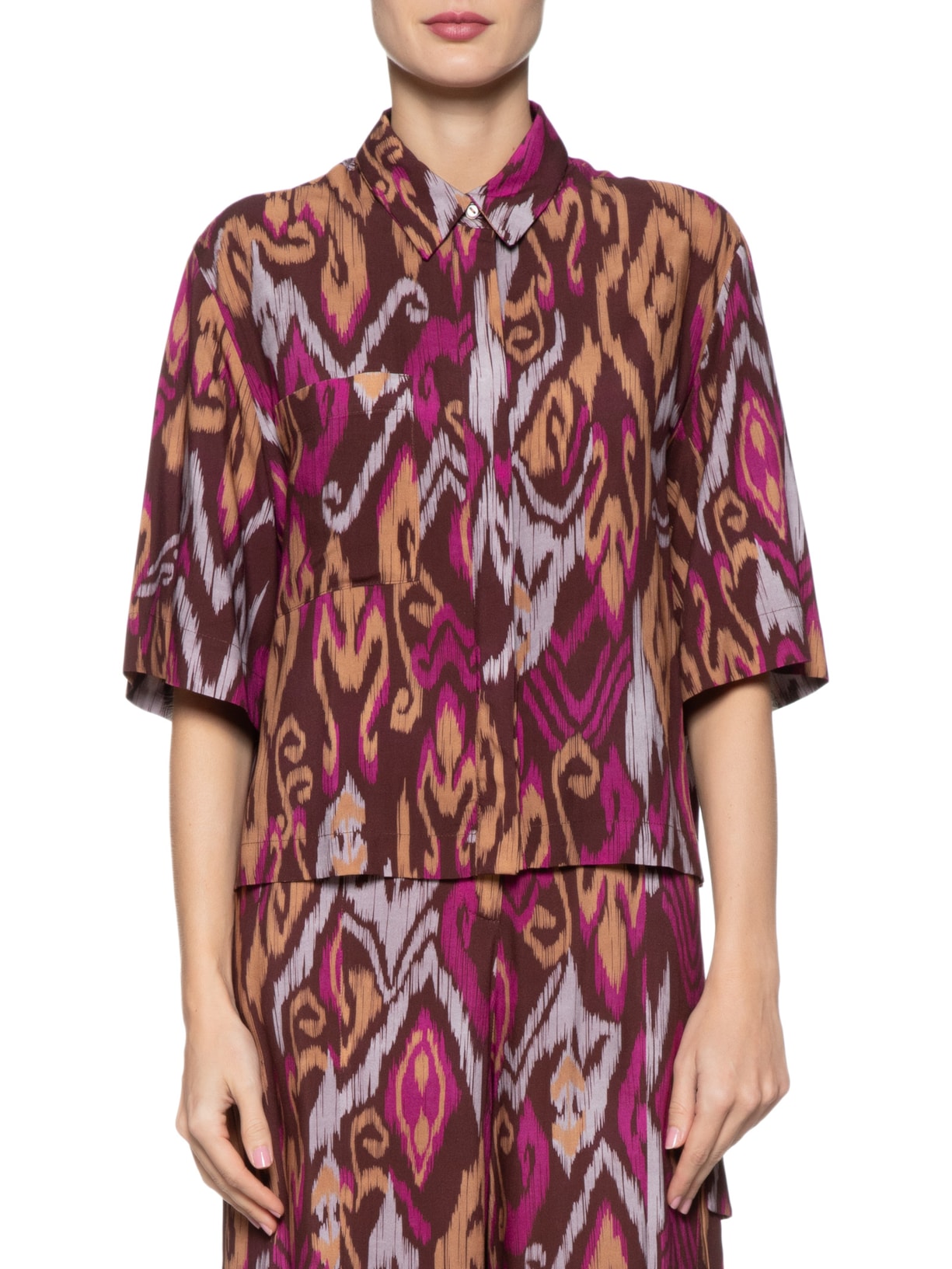 Camisa Feminina Estampa Ikat Rum Marrom Animale Jeans