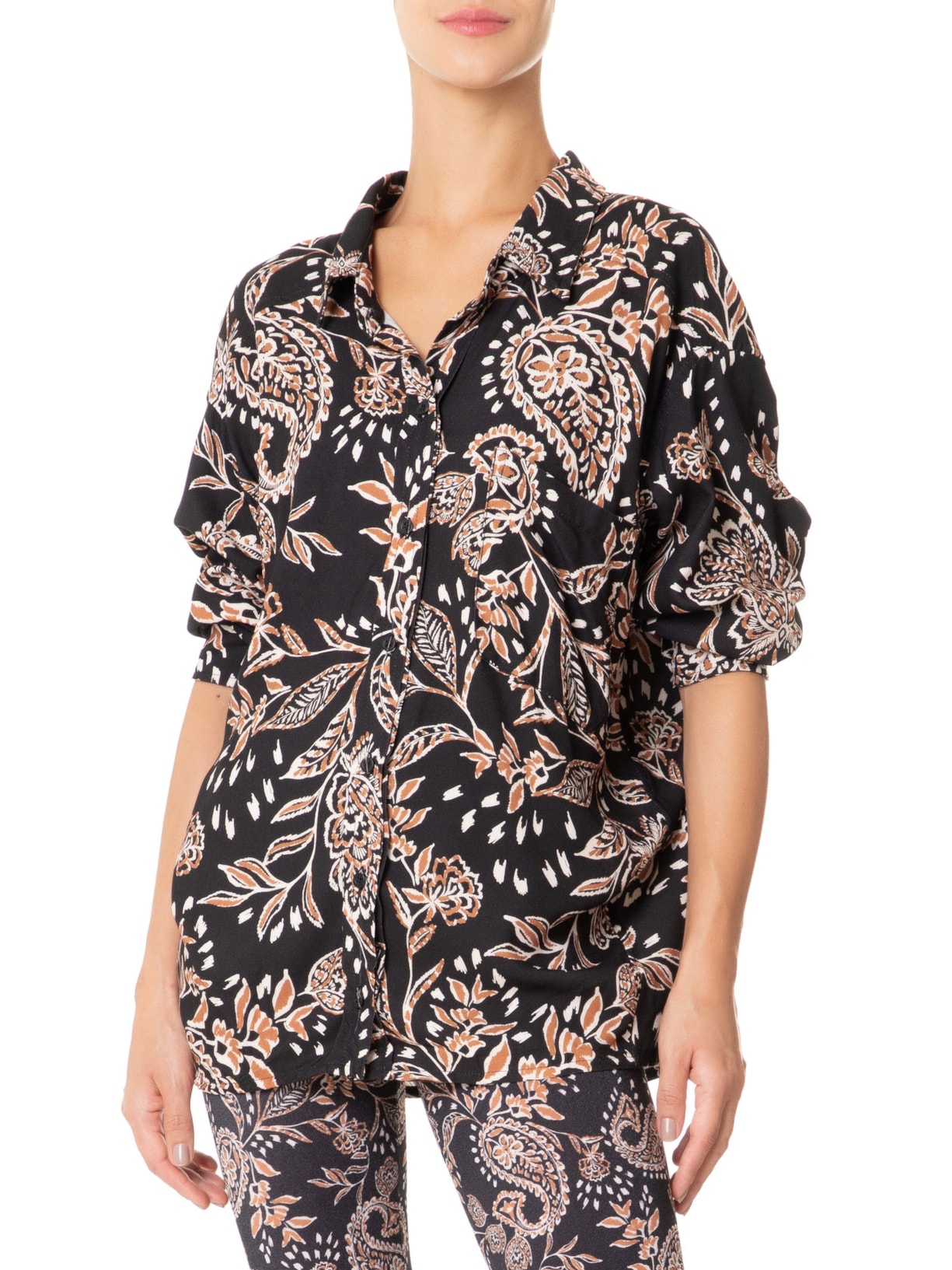 Camisa Feminina Estampada Paisley Gabi Preto Shop2gether + August Swim