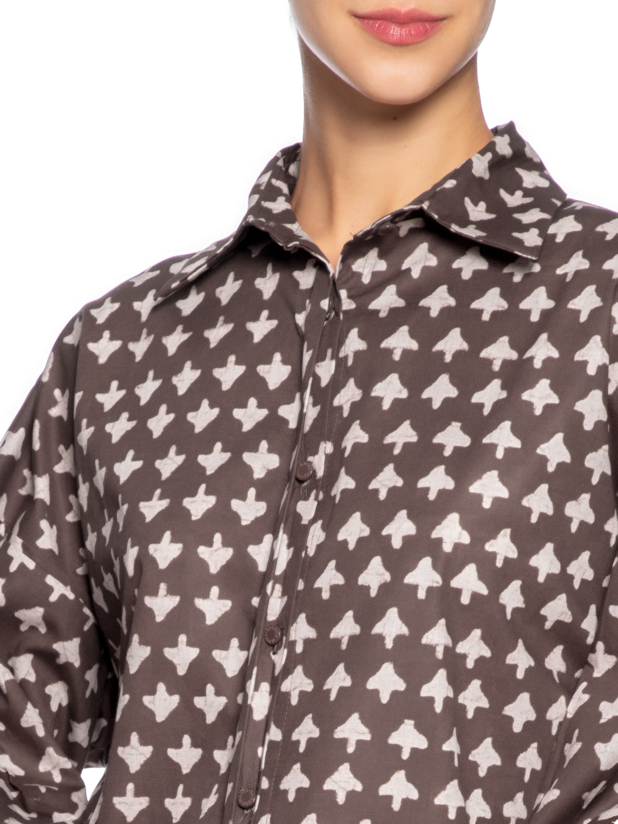 Camisa Feminina Figura E Setas Mink E Manha Marrom  Animale Jeans