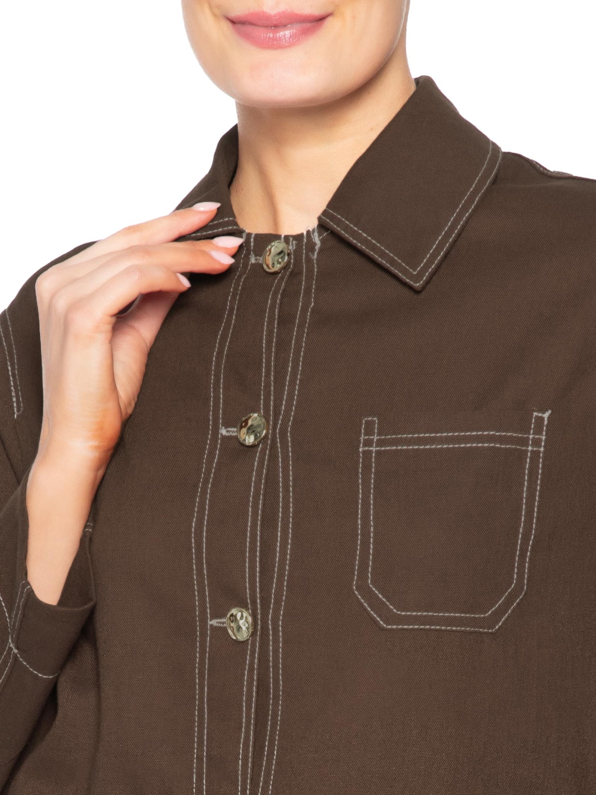 Camisa Feminina Linho com Bolsos Marrom Basiq