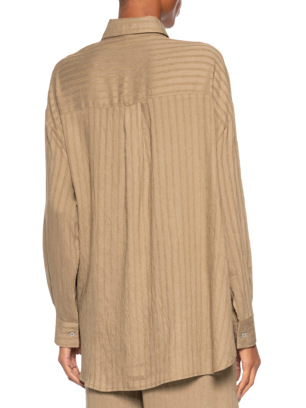 Camisa Feminina Listrada Com Bolso Bege Basiq