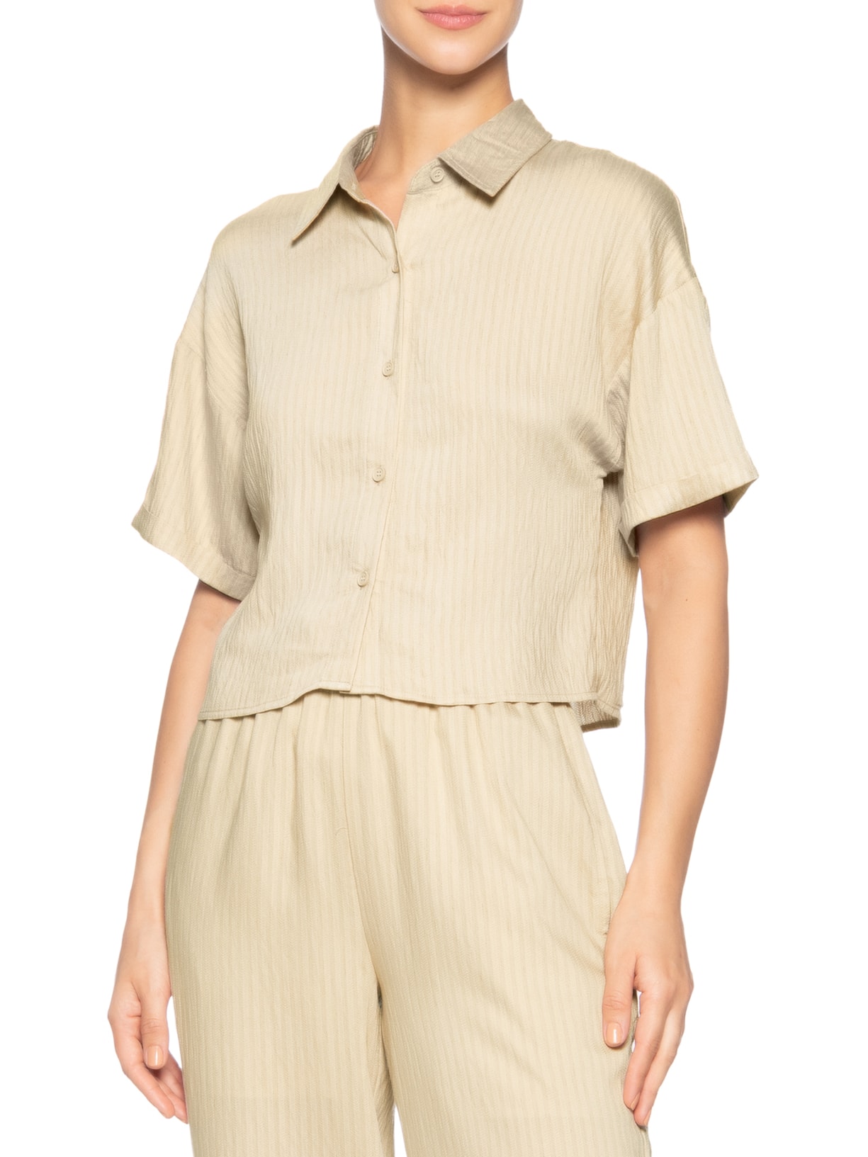 Camisa Feminina Manga Curta Bege Basiq