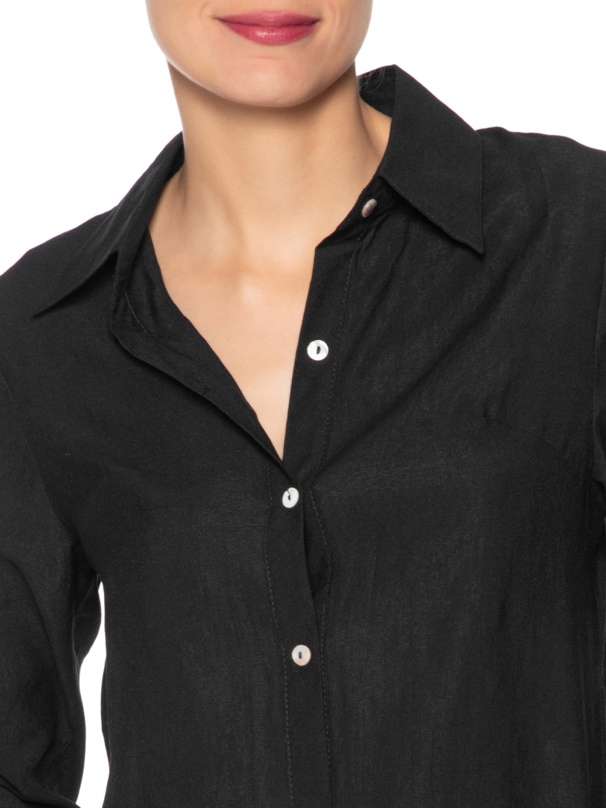 Camisa Feminina Manga Longa Justa Ao Corpo Preto Basiq