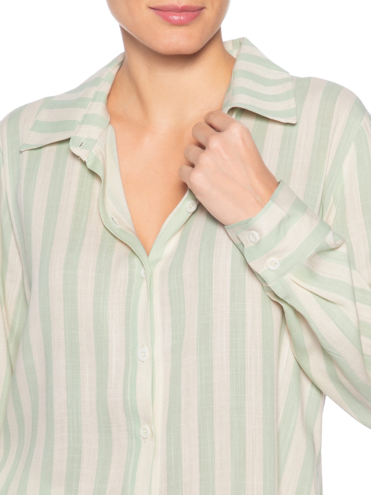Camisa Feminina Manga Longa Listrada Verde Basiq