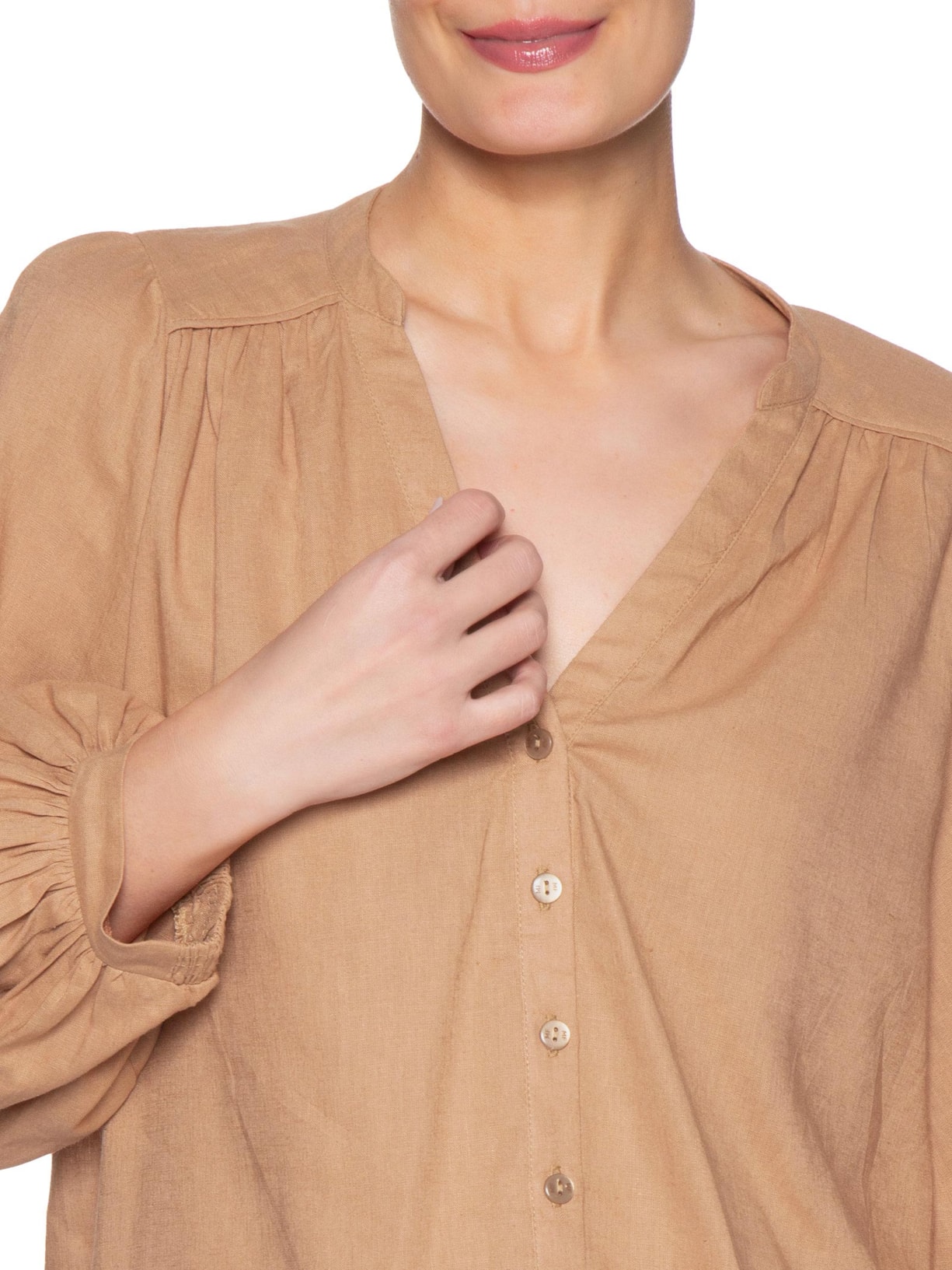 Camisa Feminina Pala Franzida Bege Maria Filó