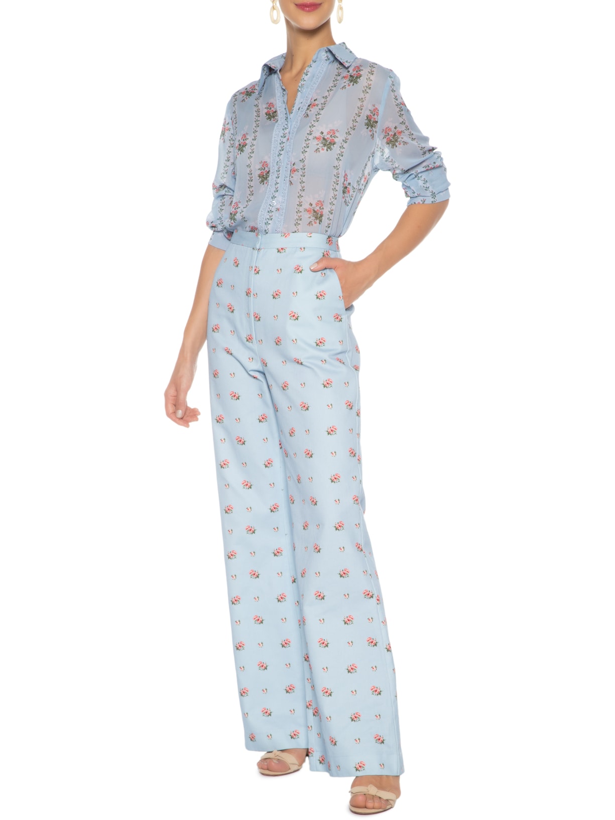 Camisa Feminina Rosas Azul Carol Bassi + Maria Rudge