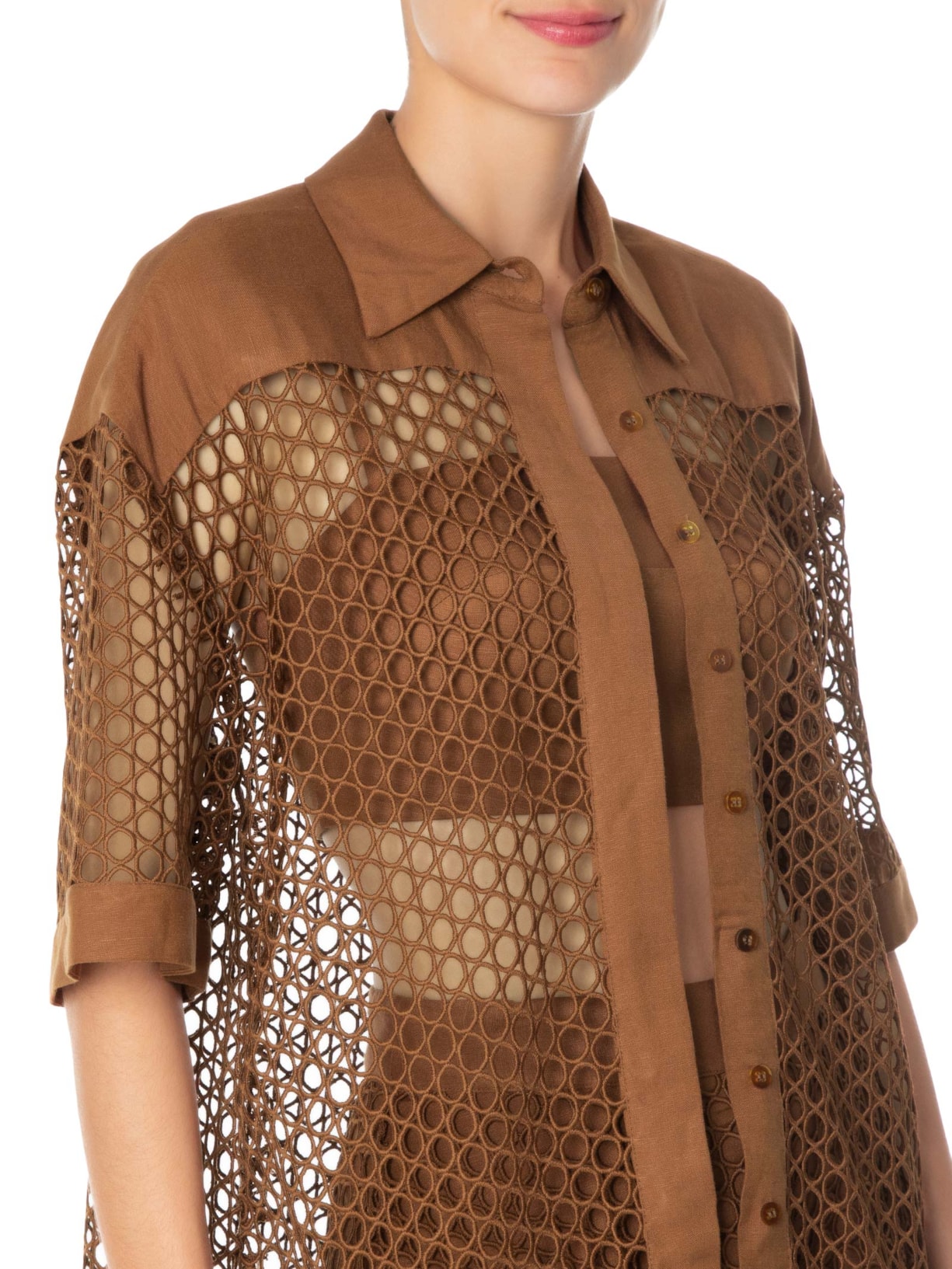 Camisa Feminina Trama Circulos Marrom Animale