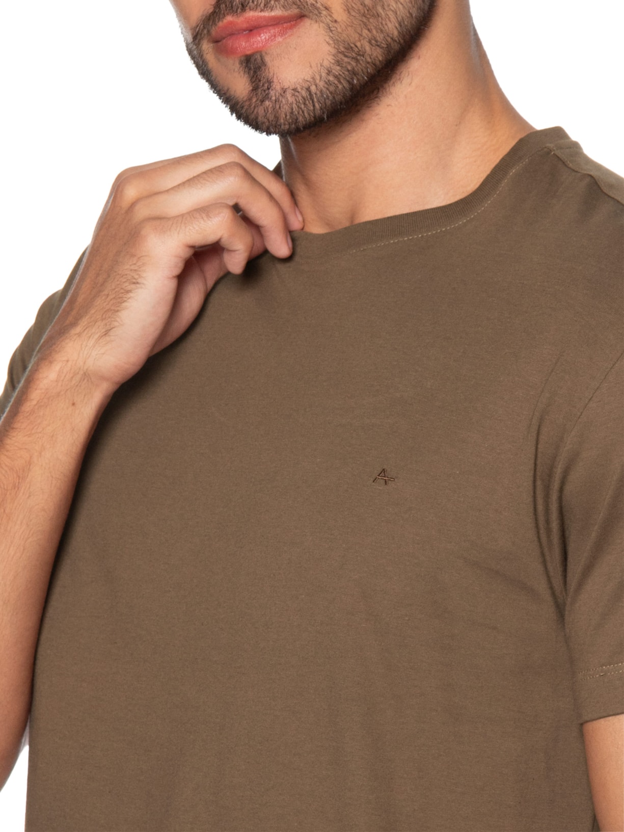 Camiseta Básica Masculina em Algodão Marrom Aramis