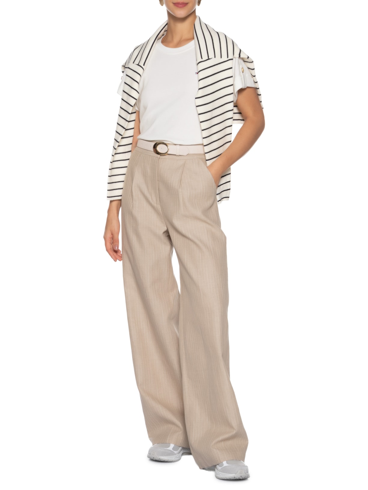 Camiseta Feminina 1x1 Roll Tag Branco Tommy Hilfiger
