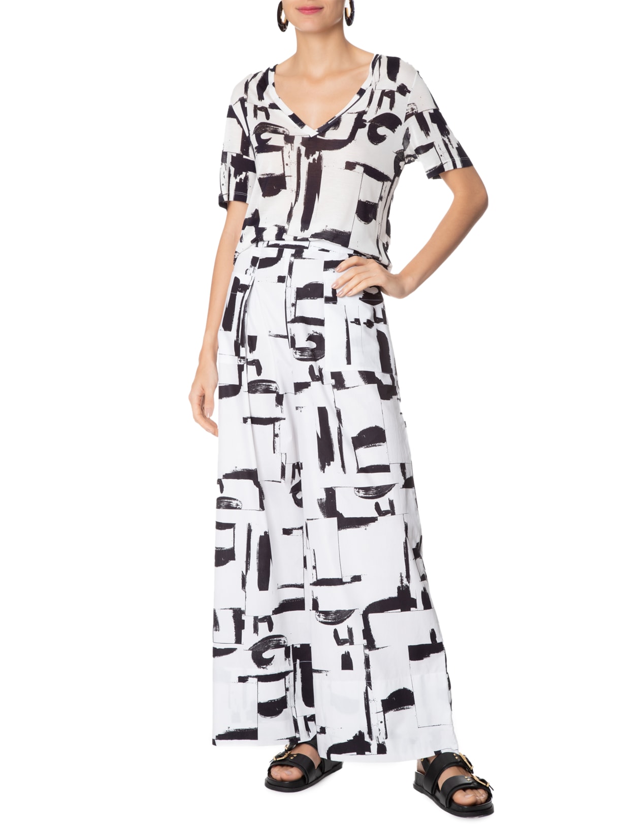 Camiseta Feminina Abstrato Expressão Preenchido Branco Animale