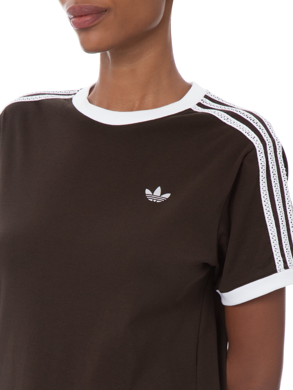Camiseta Feminina Adicolor Crochê Marrom Adidas Originals