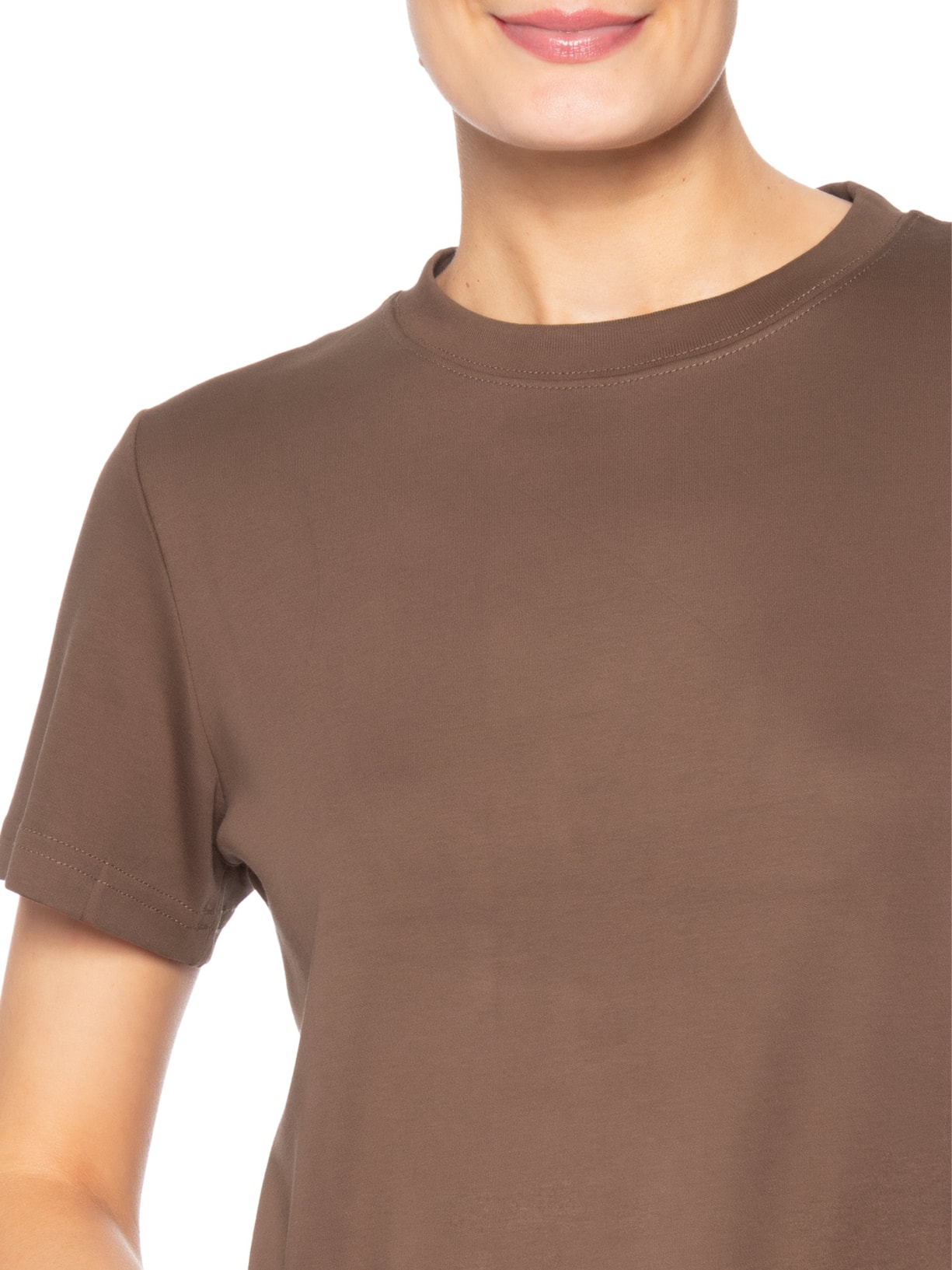 Camiseta Feminina Básica Em Malha Marrom Basiq