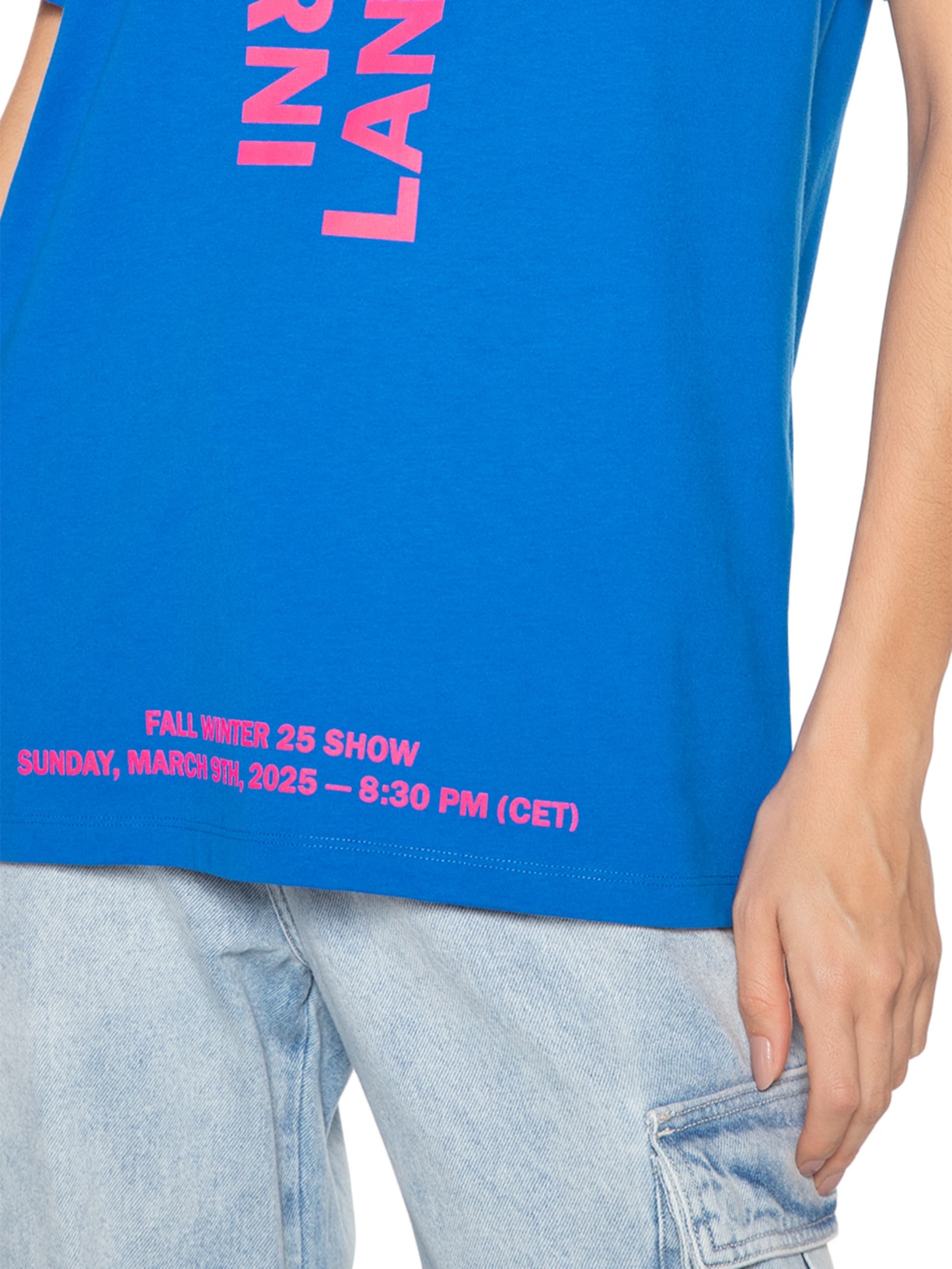 Camiseta Feminina Boxy Tee Lan Party Azul Coperni