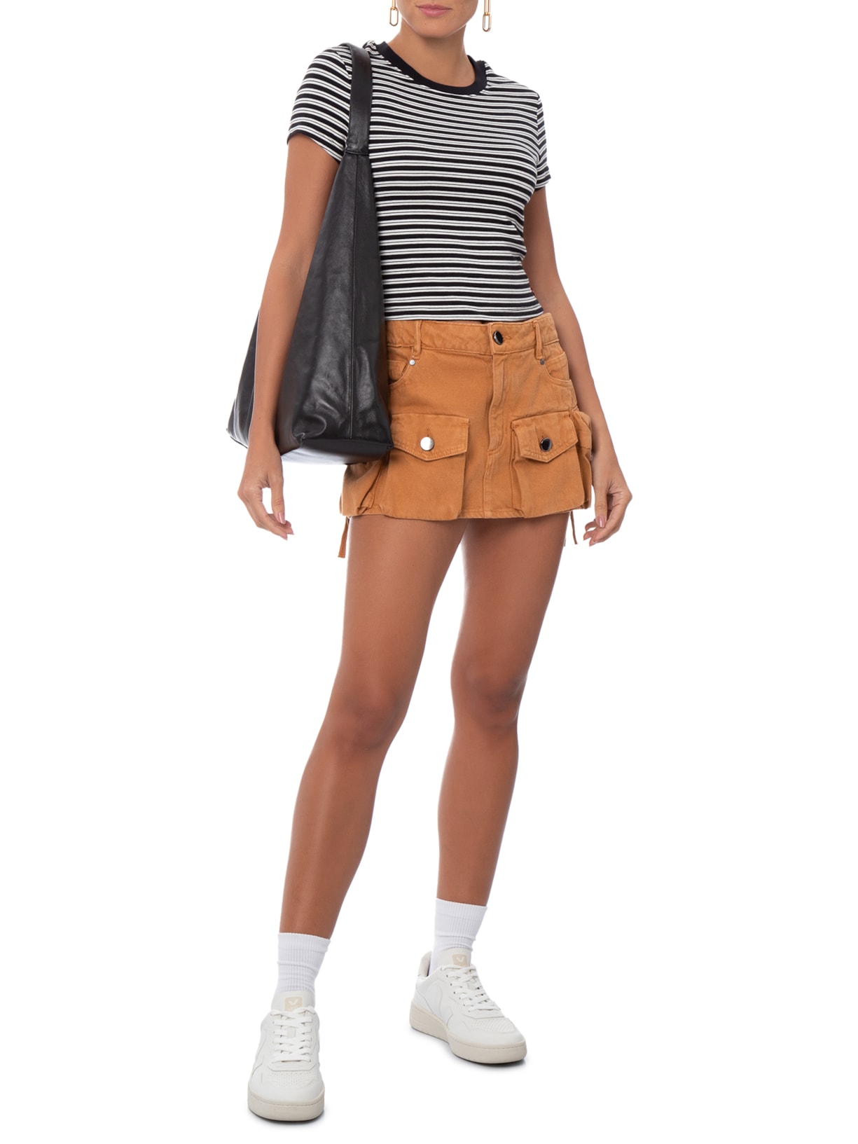 Camiseta Feminina Essential Baby Tee – Preto Levi's