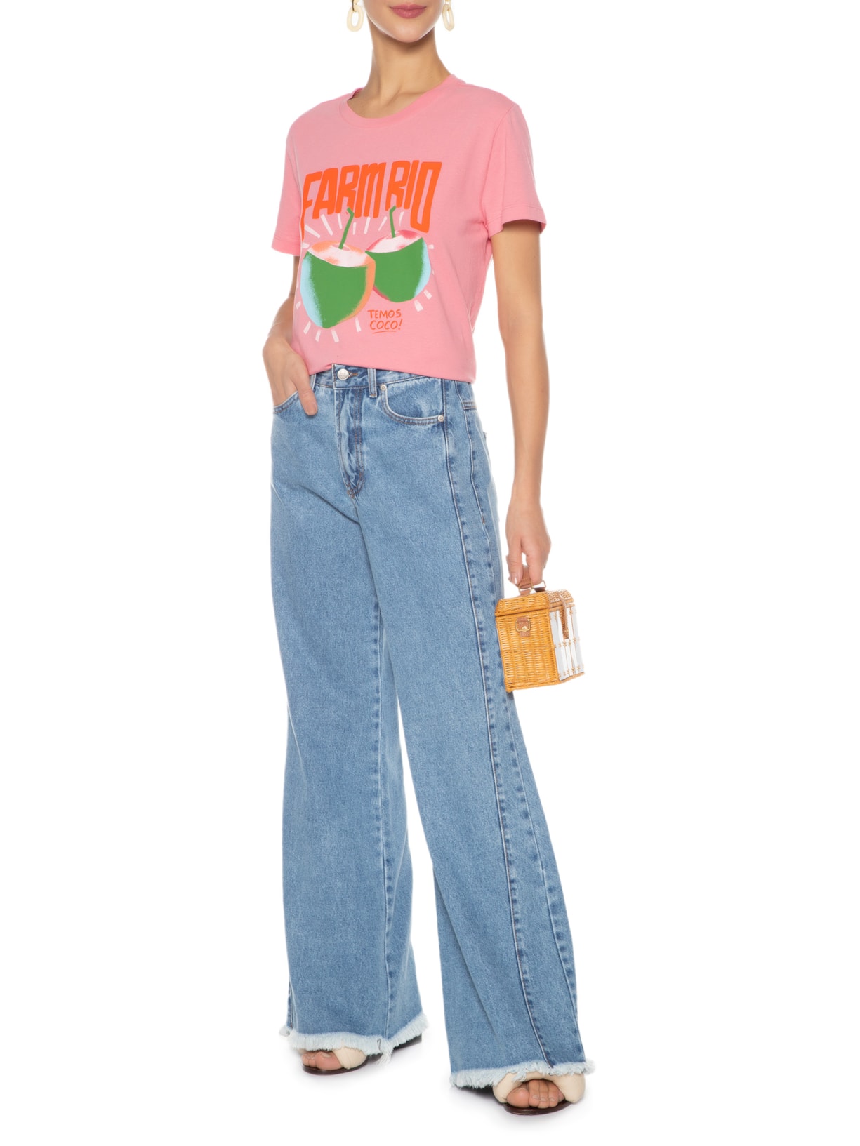 Camiseta Feminina Fit Temos Coco Rosa Farm