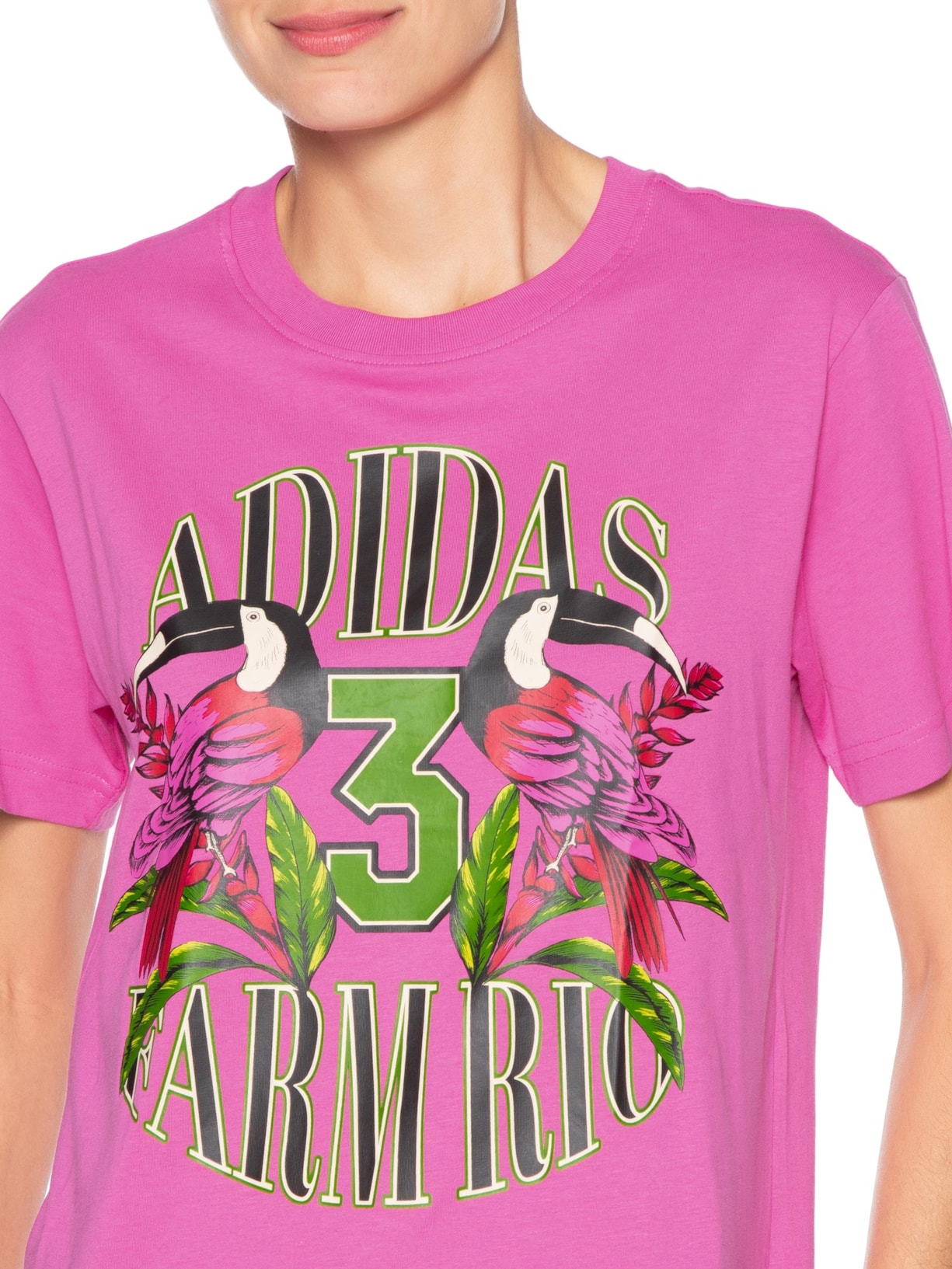 Camiseta Feminina GFX Rosa Adidas + Farm