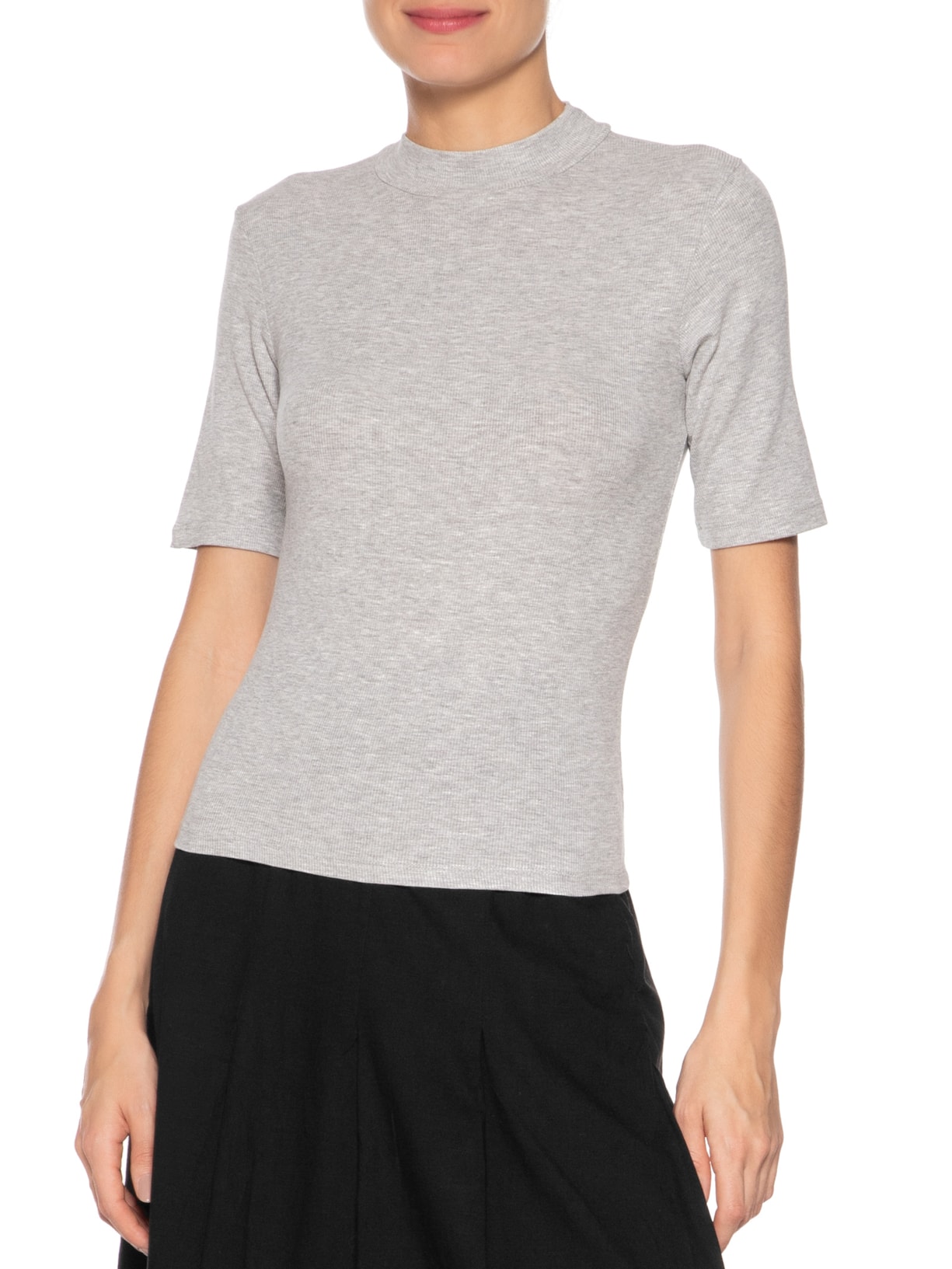 Camiseta Feminina Gola Alta Cinza  Basiq