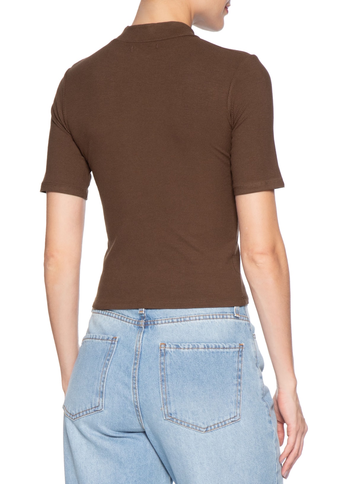 Camiseta Feminina Gola Média Manga Curta Marrom Basiq