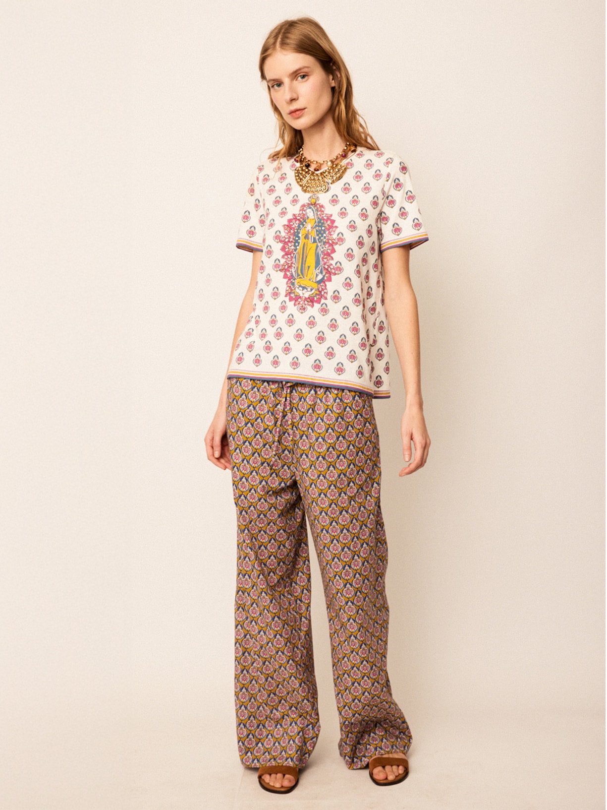 Camiseta Feminina Guadalupe Jodhpur V26 Branco Mixed