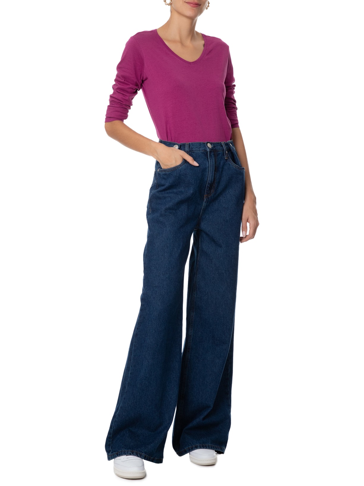 Camiseta Feminina Malha Com Decote V Rosa Basiq