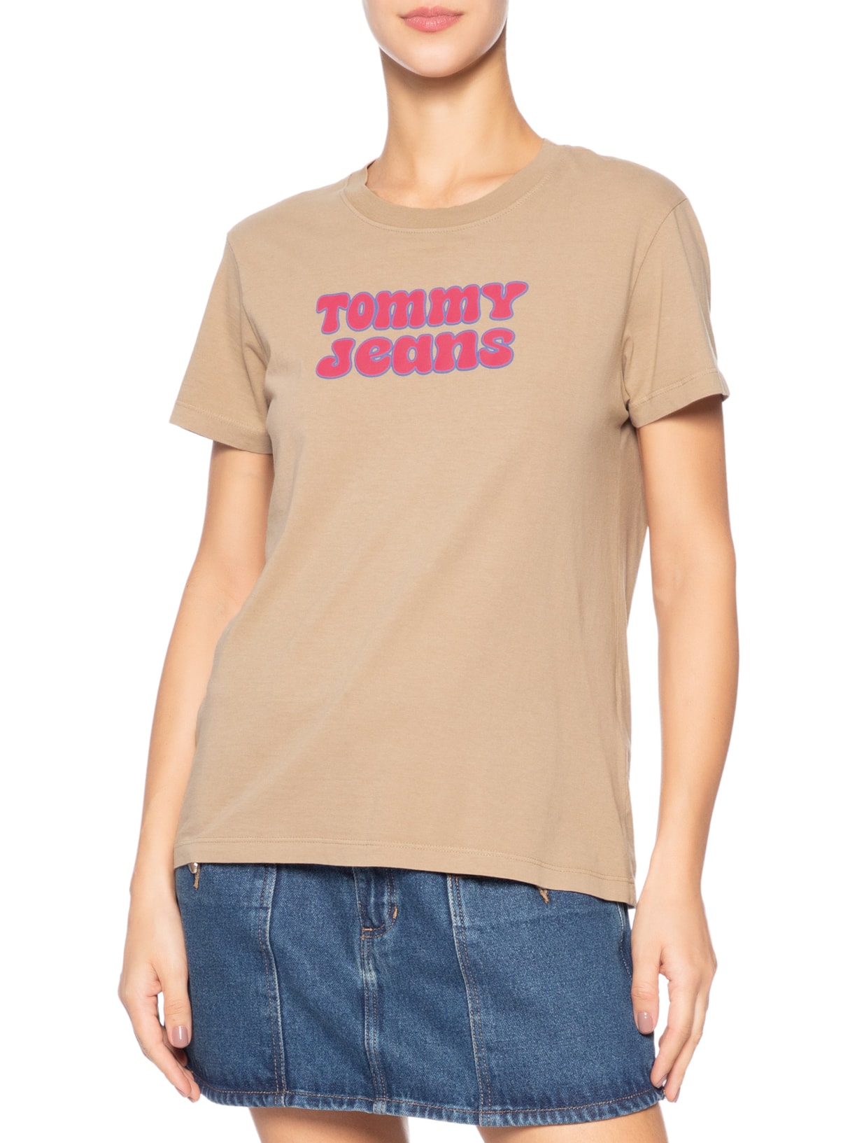Camiseta Feminina Manga Curta Reg Essential Logo 2 Tee Ext Marrom Tommy Jeans