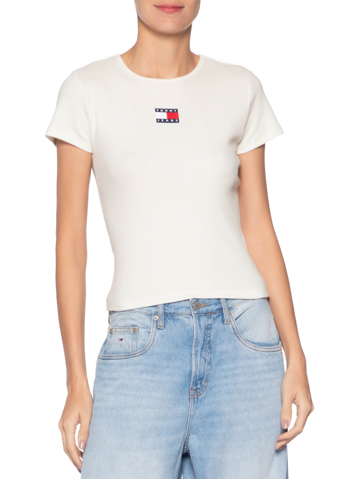Camiseta Feminina Manga Curta Slim Badge Rib Tee Off White Tommy Jeans