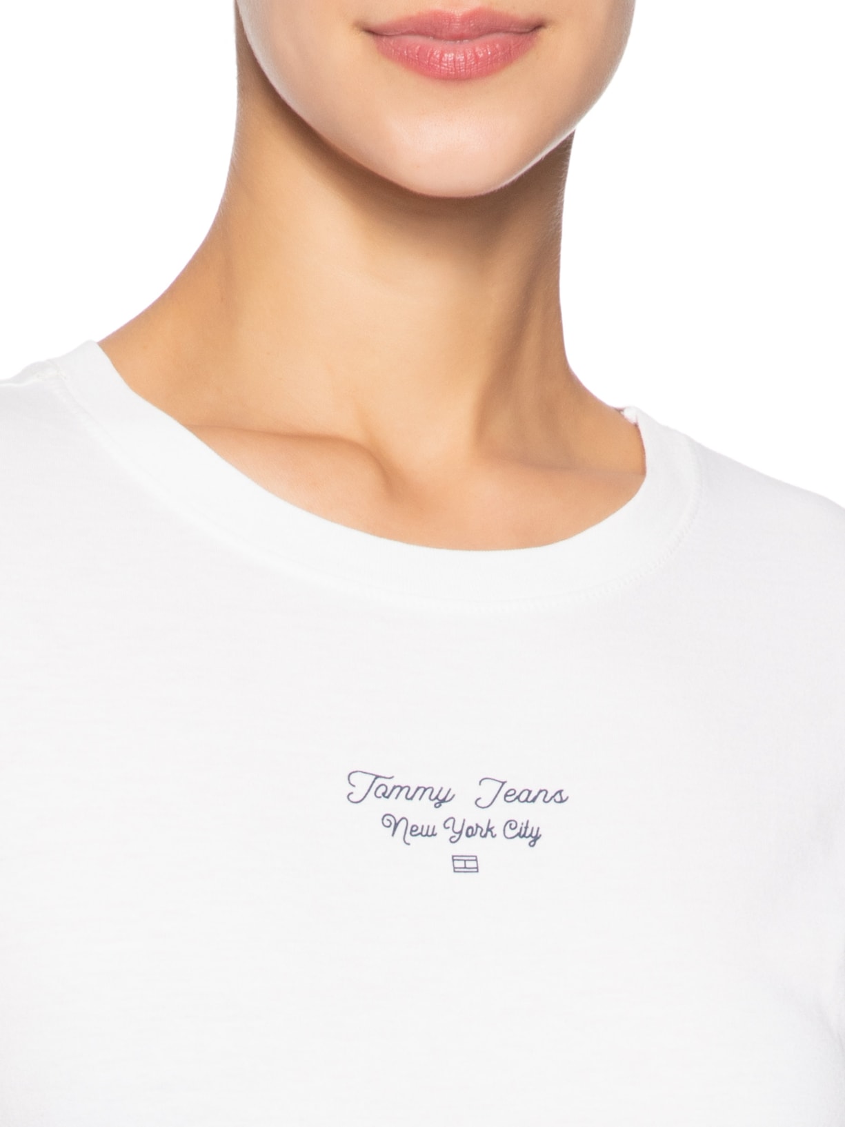 Camiseta Feminina Manga Curta Slim Ess Logo Branco Tommy Jeans